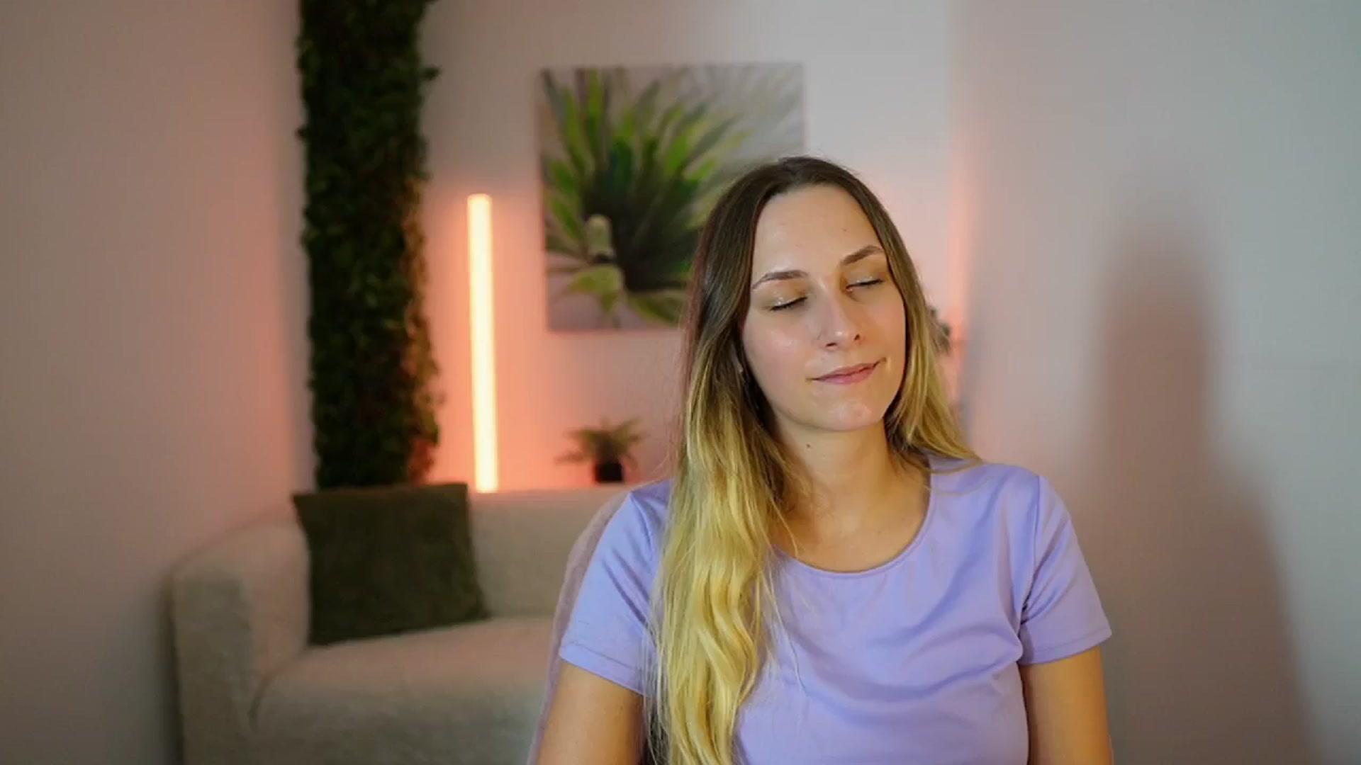 Gallery image thumbnail from Agatha_Vega's myfreecams stream on, 09/15/2024, 22:00 image 10 of 20