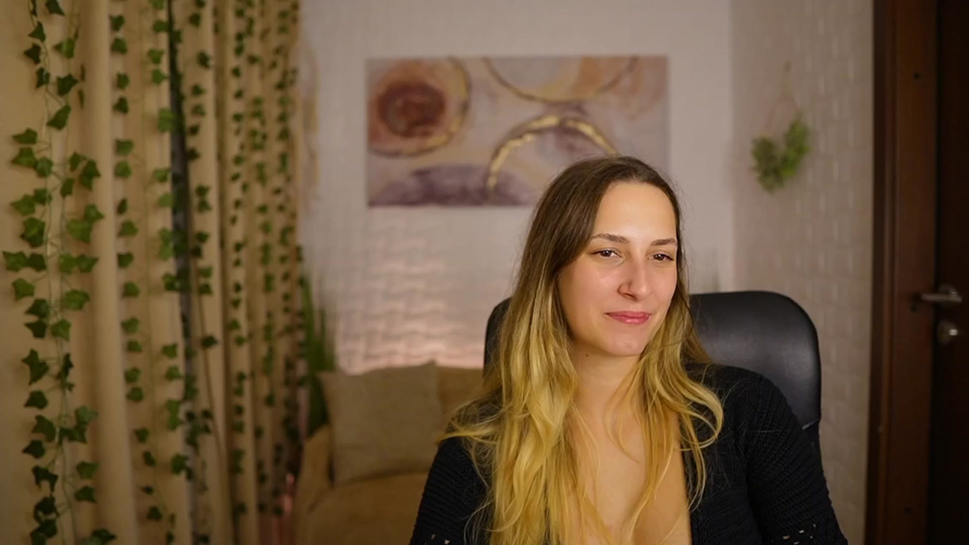 Gallery image thumbnail from Agatha_Vega's myfreecams stream on, 10/02/2024, 19:02 image 3 of 20