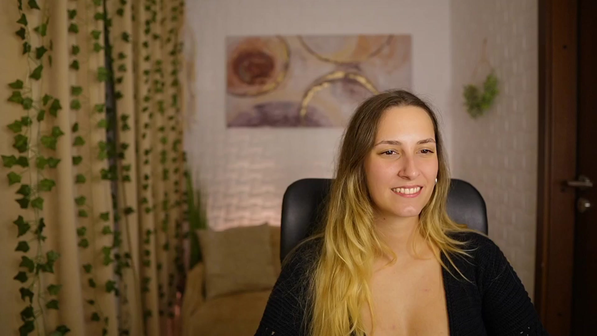 Gallery image thumbnail from Agatha_Vega's myfreecams stream on, 10/02/2024, 19:34 image 13 of 20