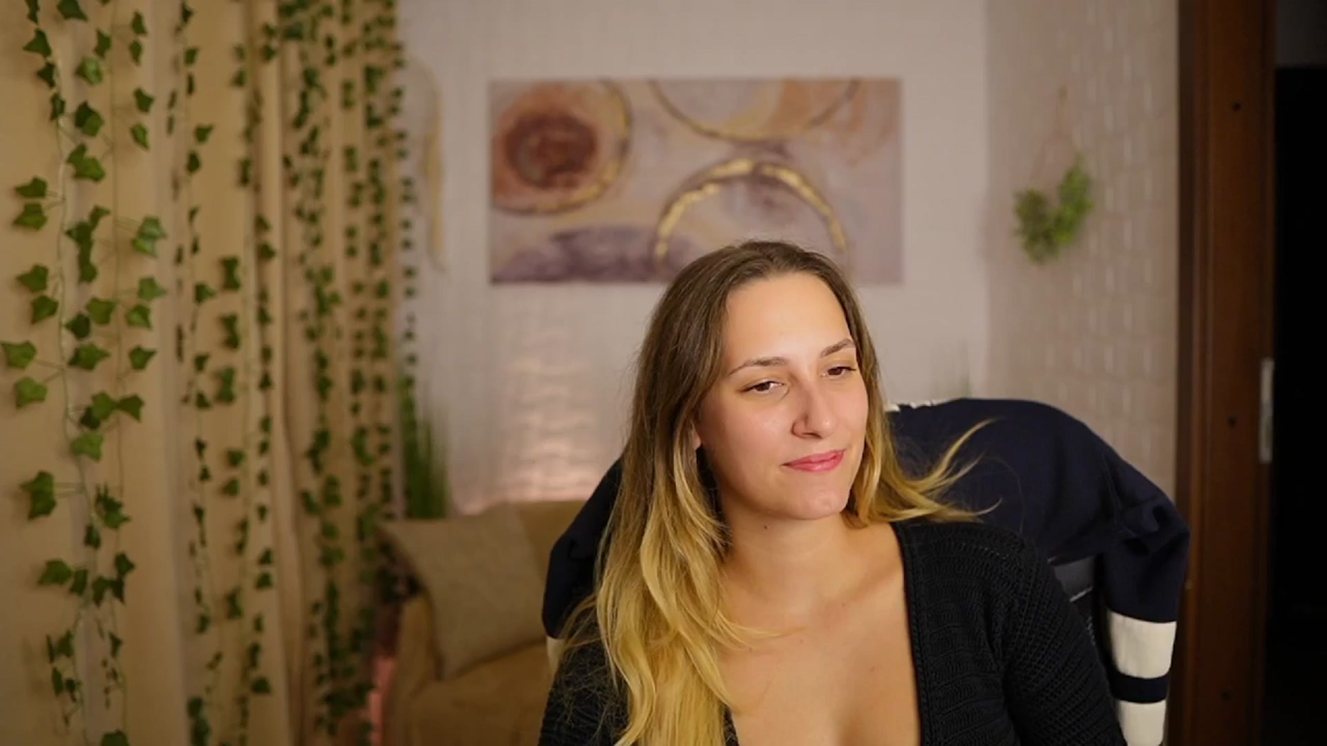 Gallery image thumbnail from Agatha_Vega's myfreecams stream on, 10/02/2024, 22:13 image 2 of 20