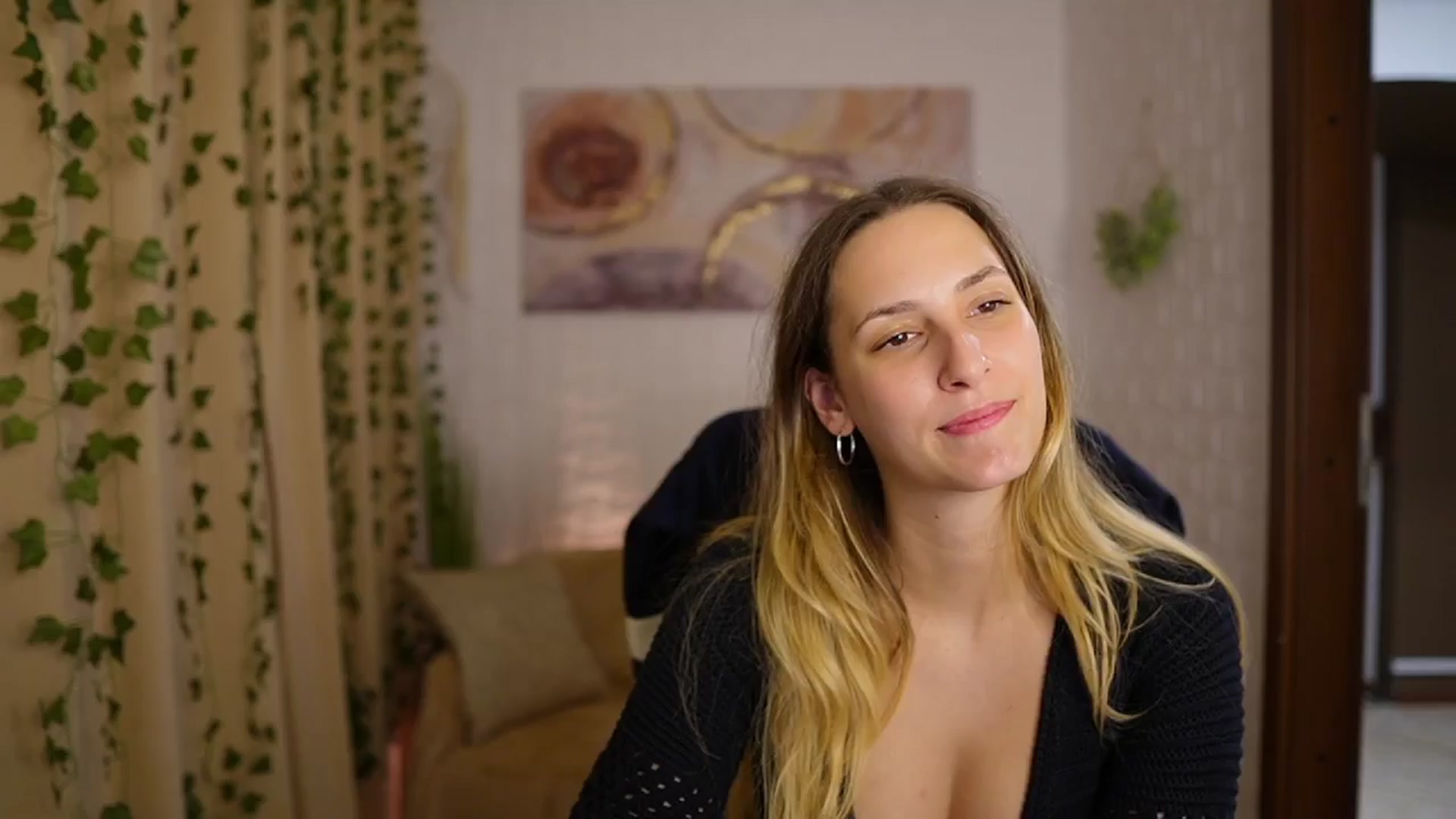 Gallery image thumbnail from Agatha_Vega's myfreecams stream on, 10/02/2024, 22:13 image 9 of 20