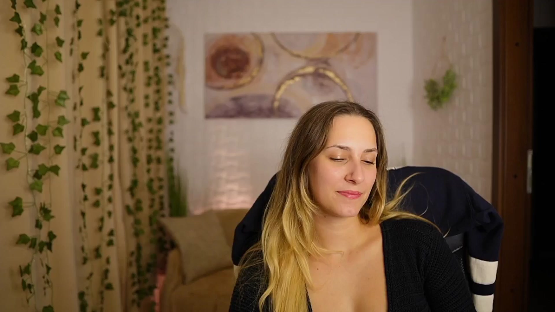 Gallery image thumbnail from Agatha_Vega's myfreecams stream on, 10/02/2024, 22:13 image 1 of 20