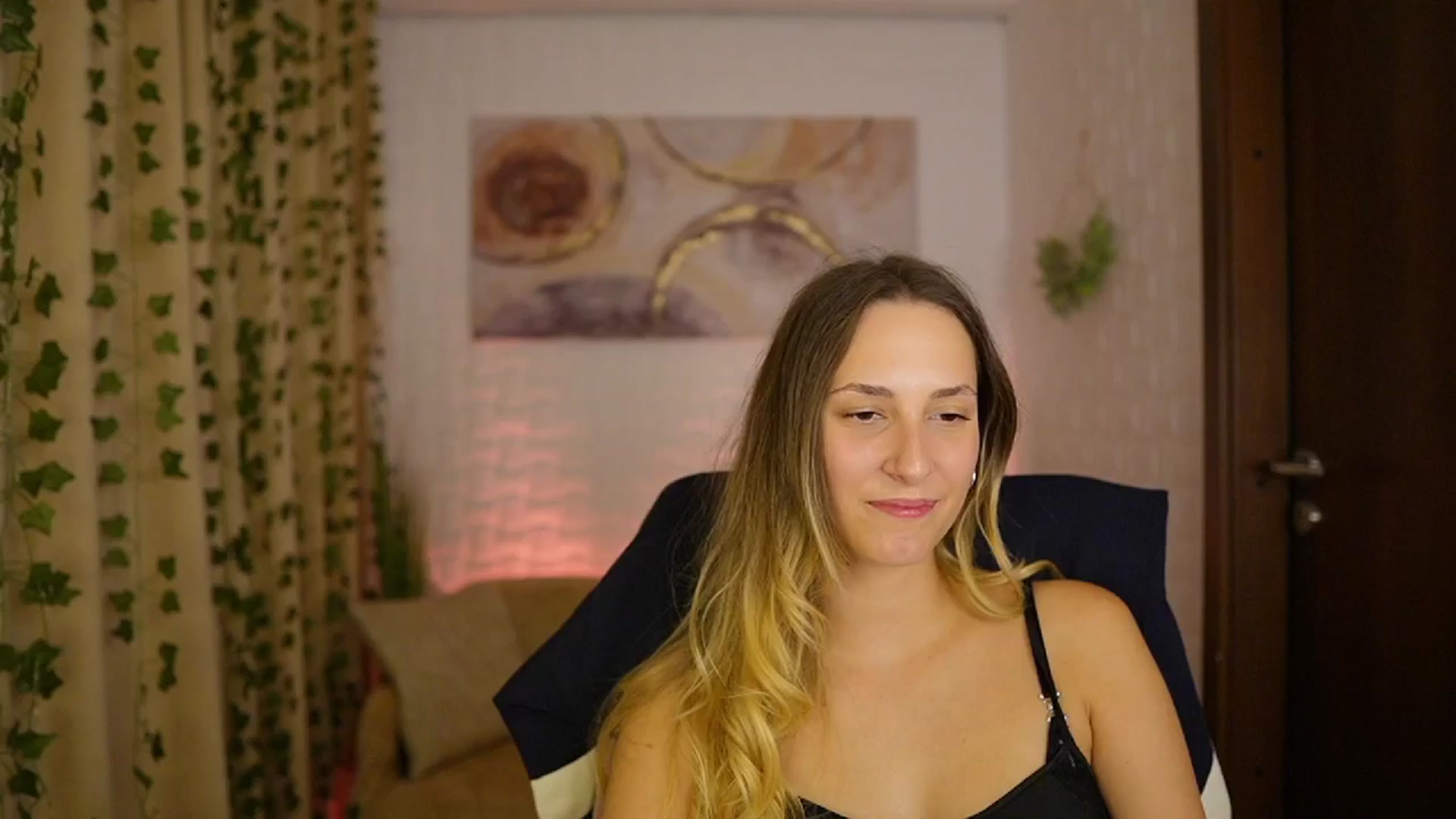 Gallery image thumbnail from Agatha_Vega's myfreecams stream on, 10/07/2024, 19:22 image 15 of 20