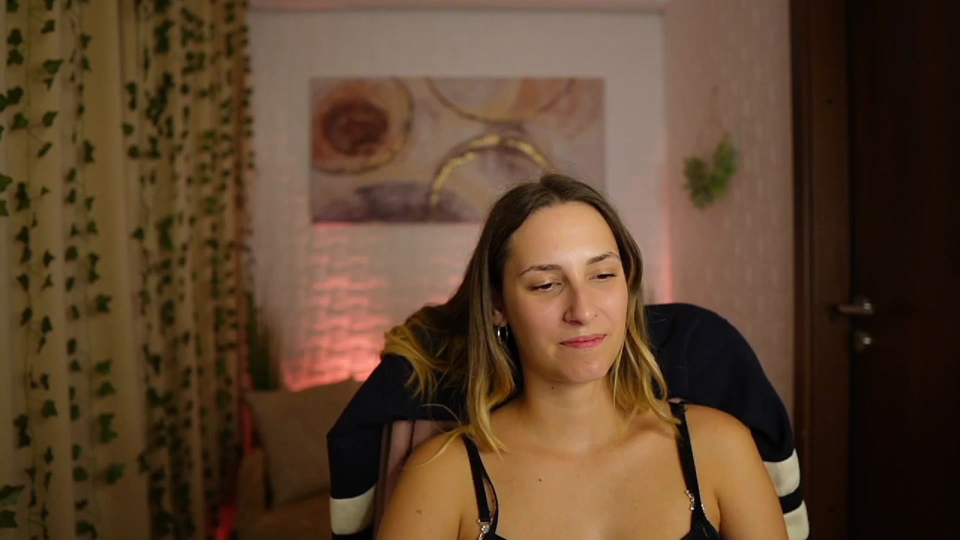 Gallery image thumbnail from Agatha_Vega's myfreecams stream on, 10/07/2024, 21:43 image 3 of 20
