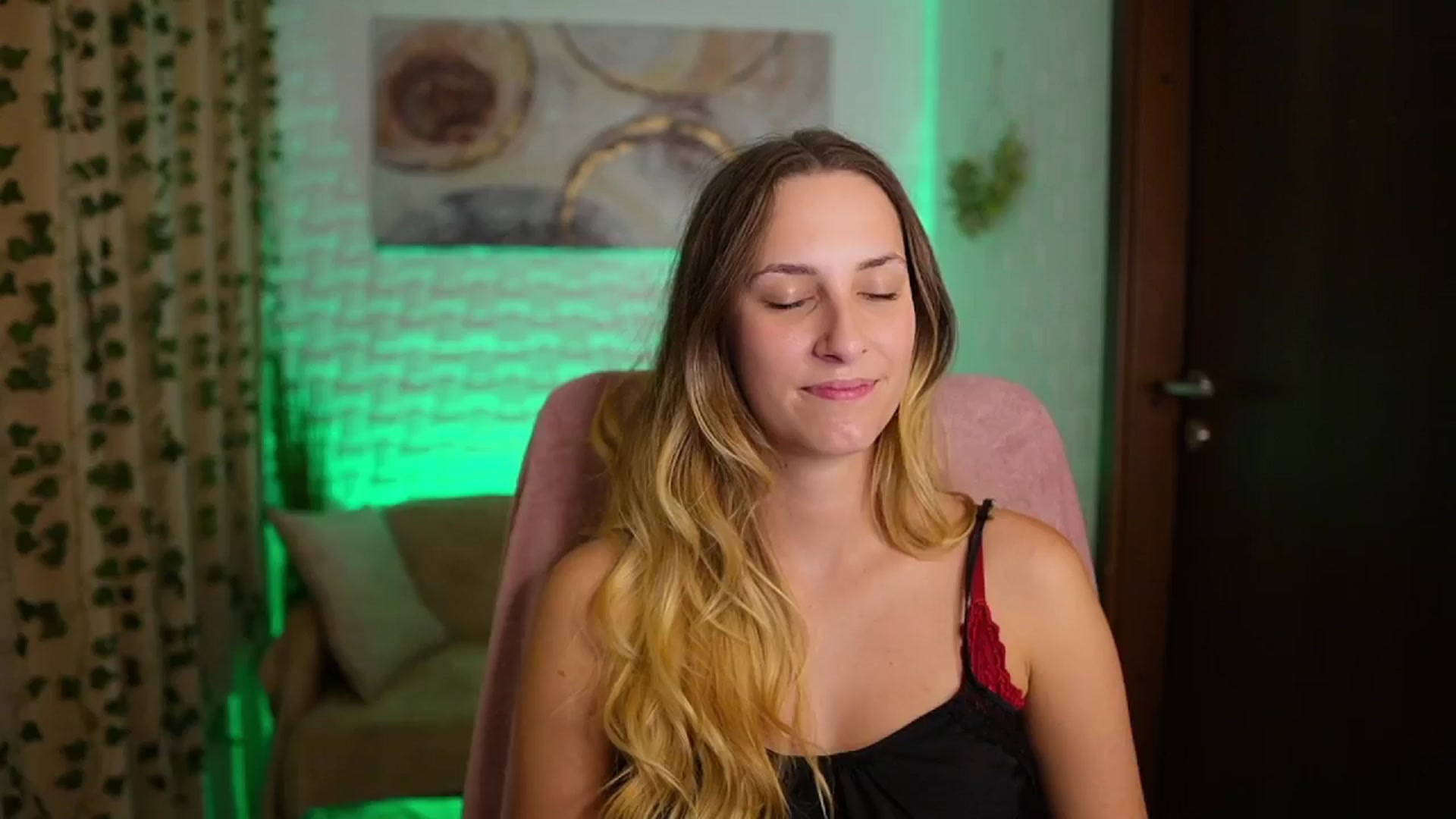 Gallery image thumbnail from Agatha_Vega's myfreecams stream on, 10/09/2024, 21:46 image 5 of 20