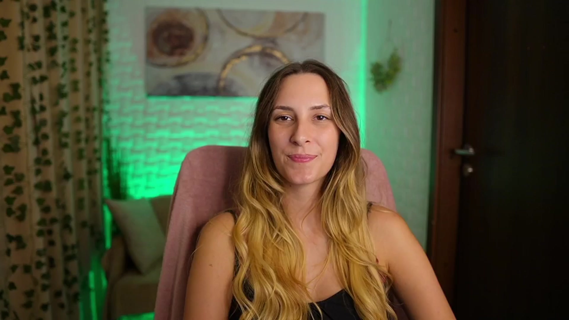 Gallery image thumbnail from Agatha_Vega's myfreecams stream on, 10/09/2024, 21:46 image 12 of 20