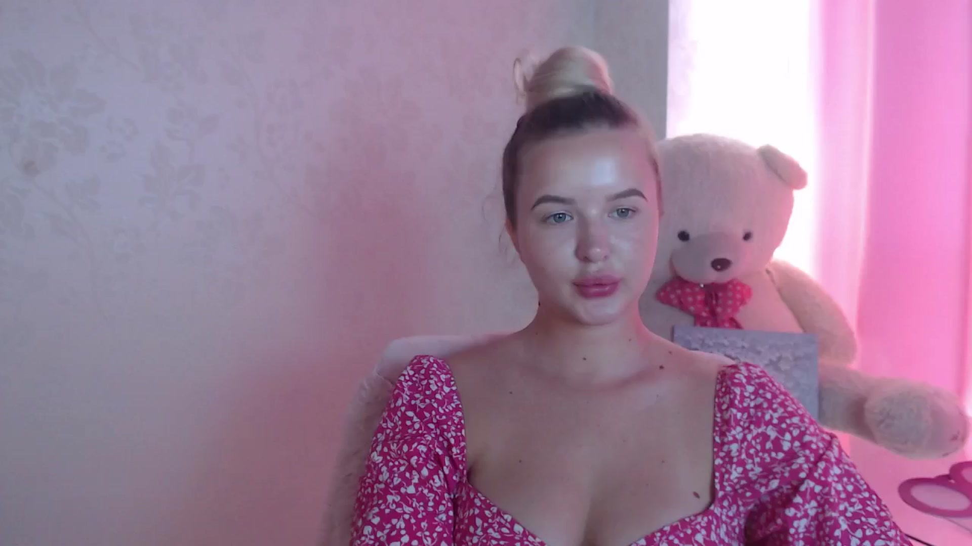Gallery image thumbnail from AgentBlonde's myfreecams stream on, 07/17/2024, 08:52 image 11 of 20