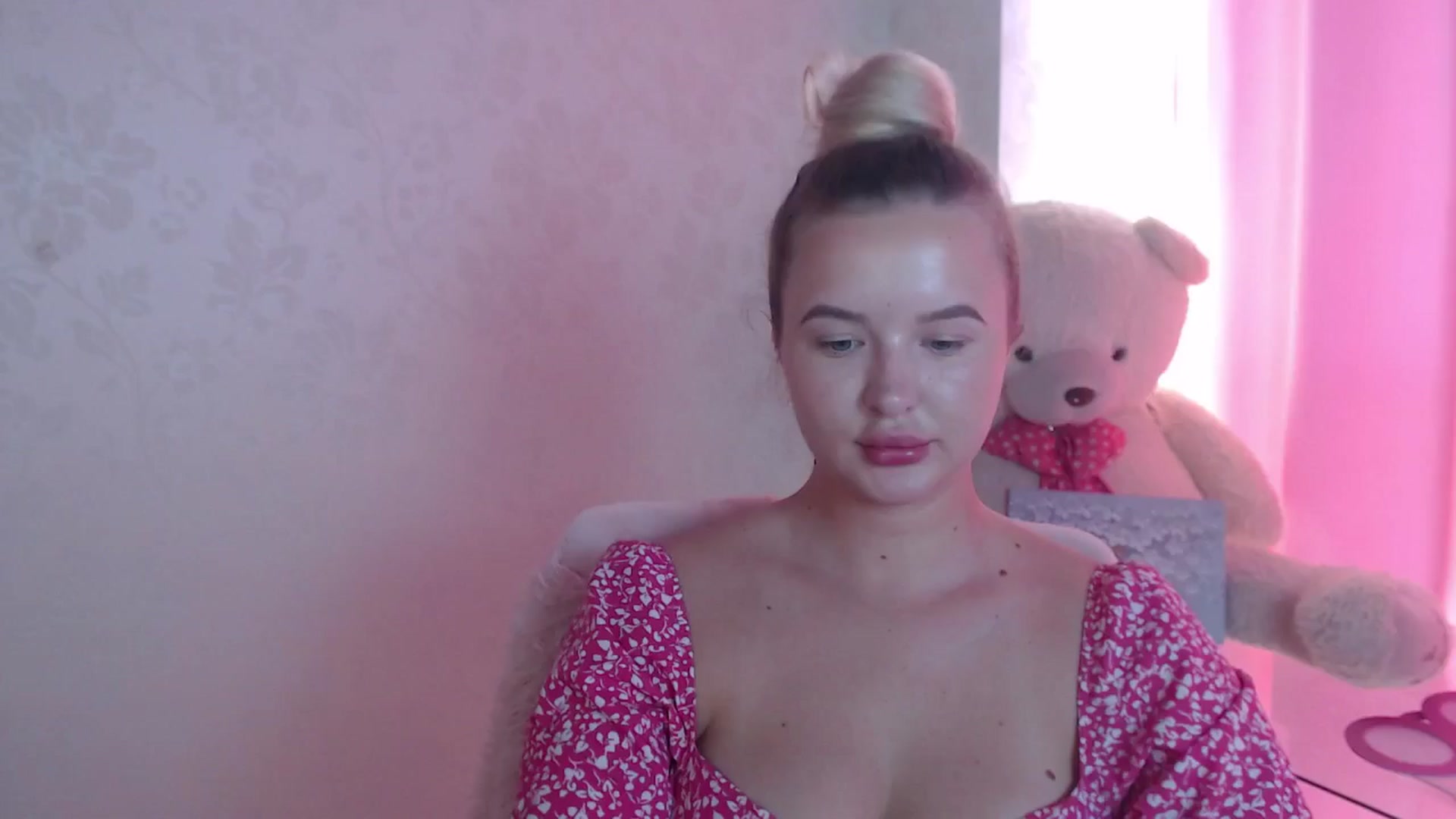 Gallery image thumbnail from AgentBlonde's myfreecams stream on, 07/17/2024, 08:52 image 15 of 20