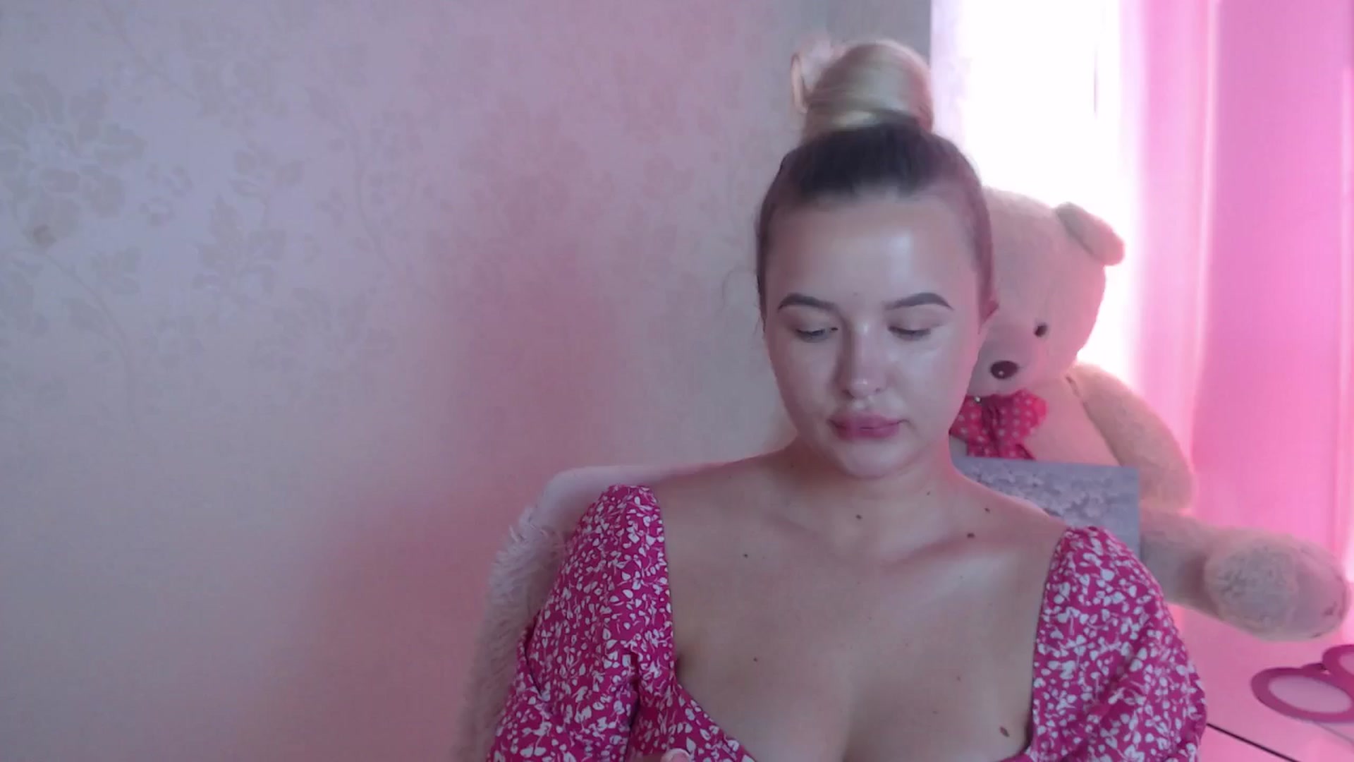Gallery image thumbnail from AgentBlonde's myfreecams stream on, 07/17/2024, 08:52 image 4 of 20