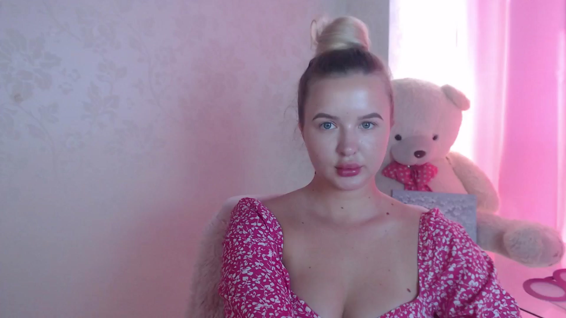 Gallery image thumbnail from AgentBlonde's myfreecams stream on, 07/17/2024, 08:52 image 1 of 20