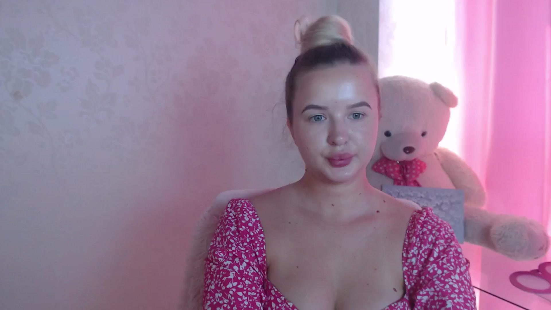 Gallery image thumbnail from AgentBlonde's myfreecams stream on, 07/17/2024, 08:52 image 2 of 20