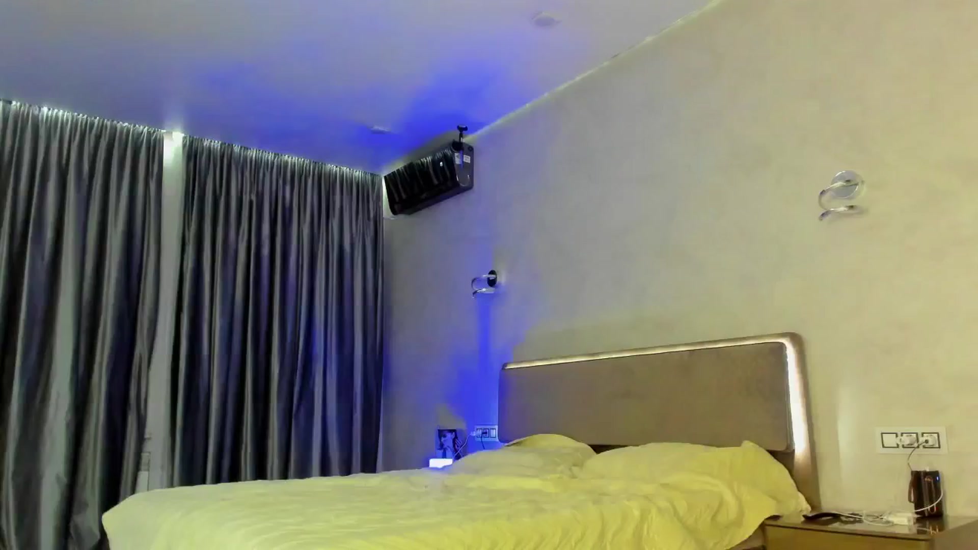 Gallery image thumbnail from AgentK_'s myfreecams stream on, 07/17/2024, 23:32 image 4 of 20
