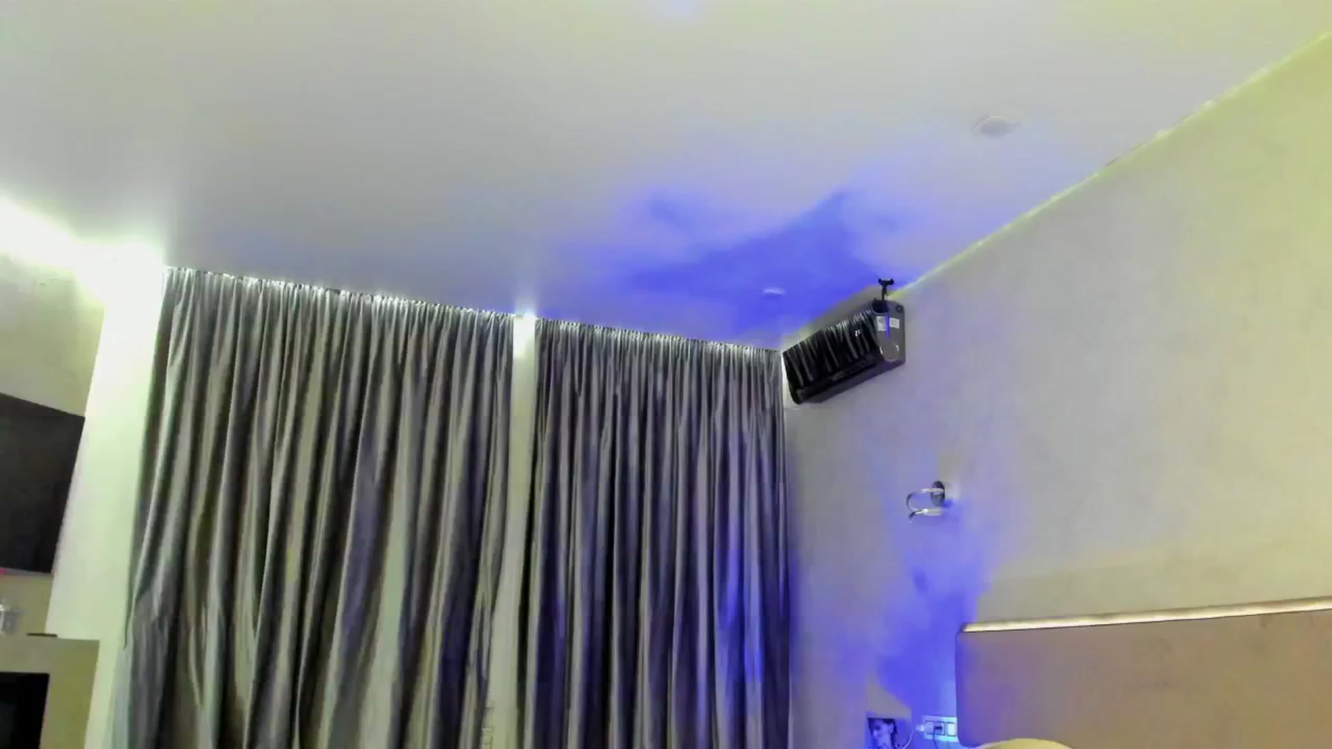 Gallery image thumbnail from AgentK_'s myfreecams stream on, 07/18/2024, 24:06 image 11 of 20
