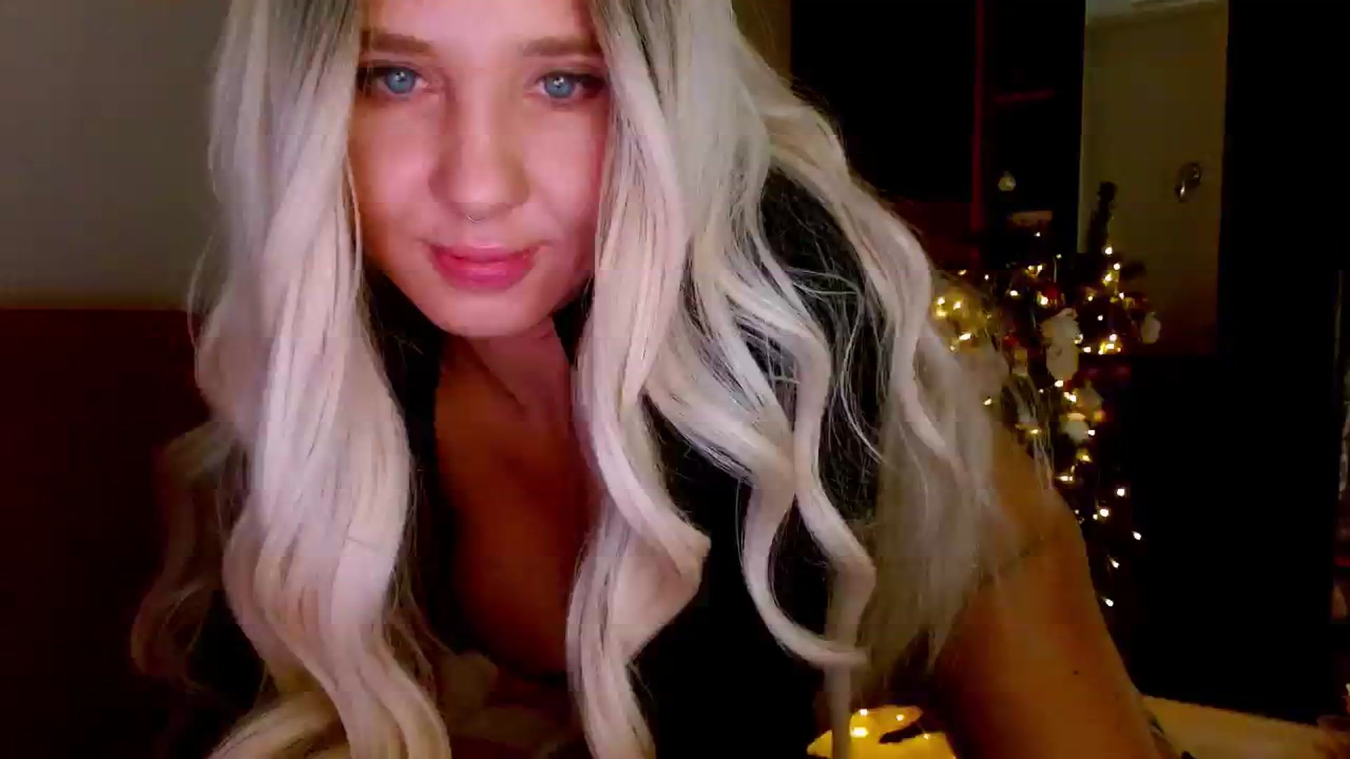 Gallery image thumbnail from AgentRabbit's myfreecams stream on, 12/23/2023, 12:59 image 14 of 20