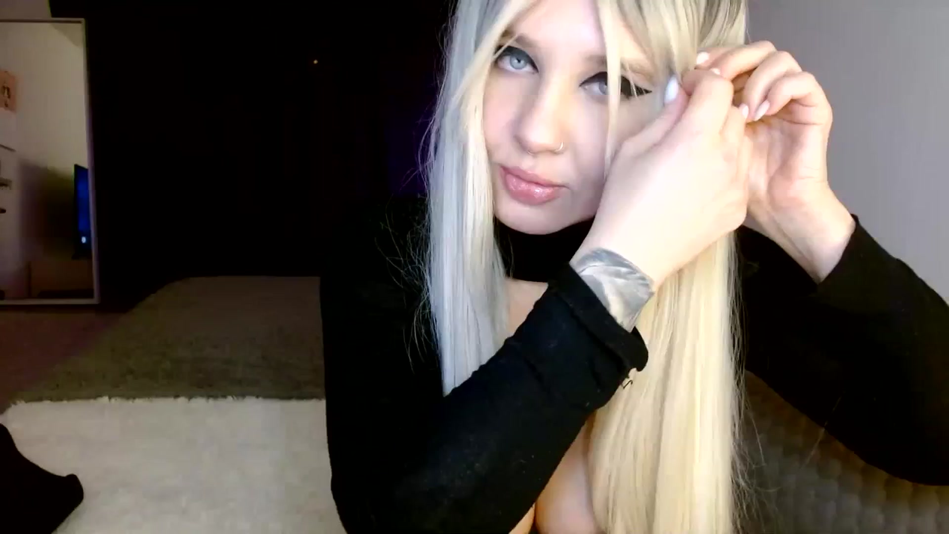 Gallery image thumbnail from AgentRabbit's myfreecams stream on, 01/31/2024, 18:11 image 1 of 20