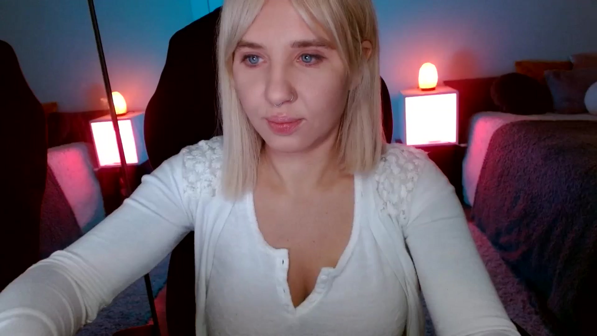 Gallery image thumbnail from AgentRabbit's myfreecams stream on, 02/02/2024, 15:02 image 6 of 20