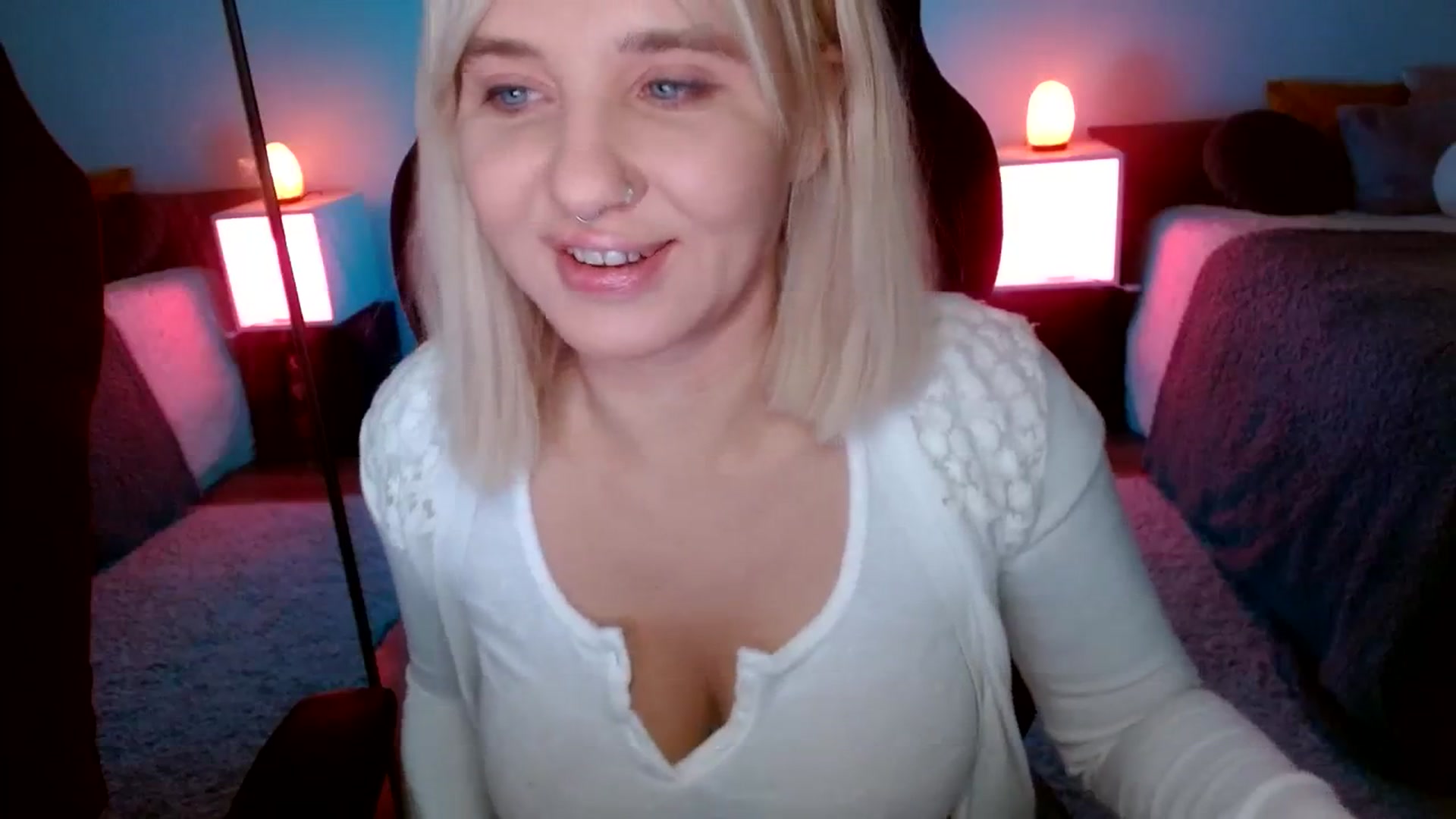 Gallery image thumbnail from AgentRabbit's myfreecams stream on, 02/02/2024, 15:02 image 5 of 20
