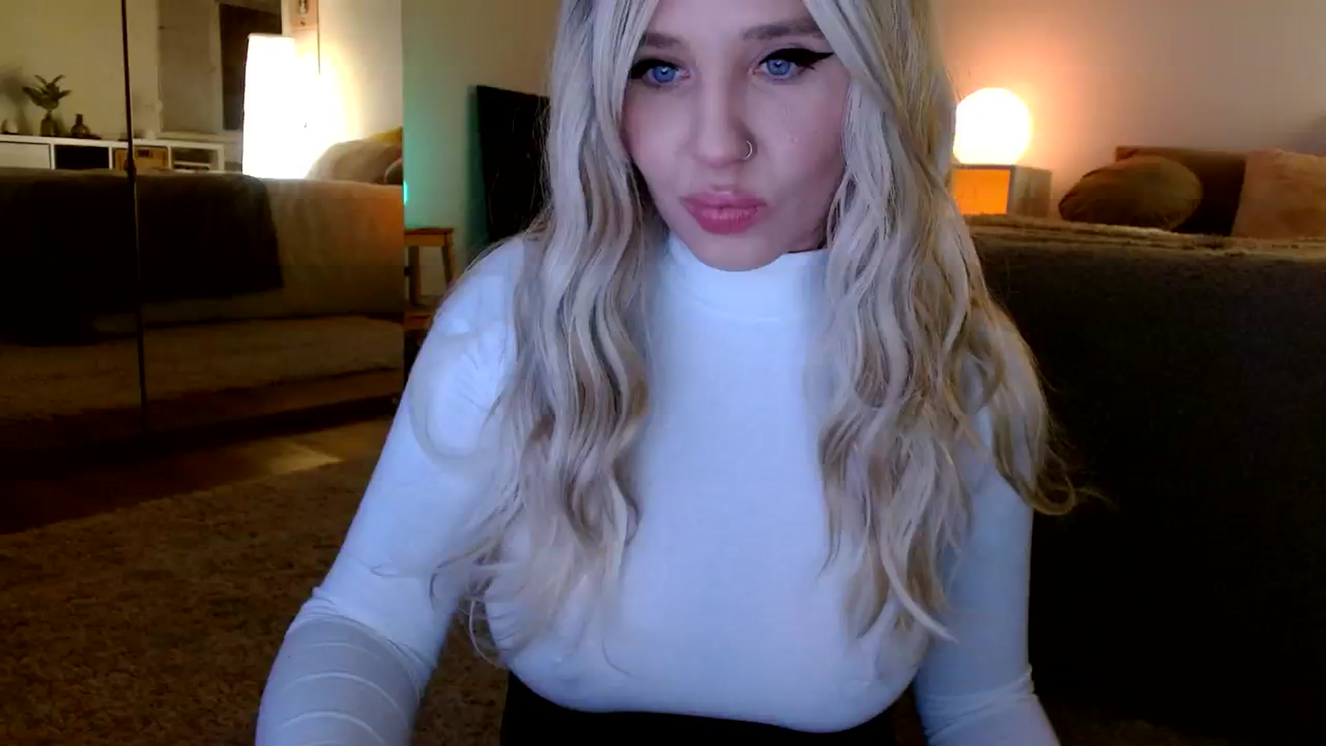 Gallery image thumbnail from AgentRabbit's myfreecams stream on, 02/10/2024, 13:01 image 5 of 20