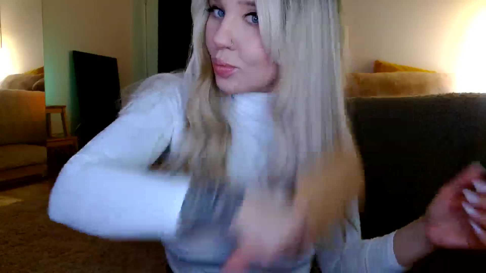 Gallery image thumbnail from AgentRabbit's myfreecams stream on, 02/10/2024, 13:01 image 17 of 20