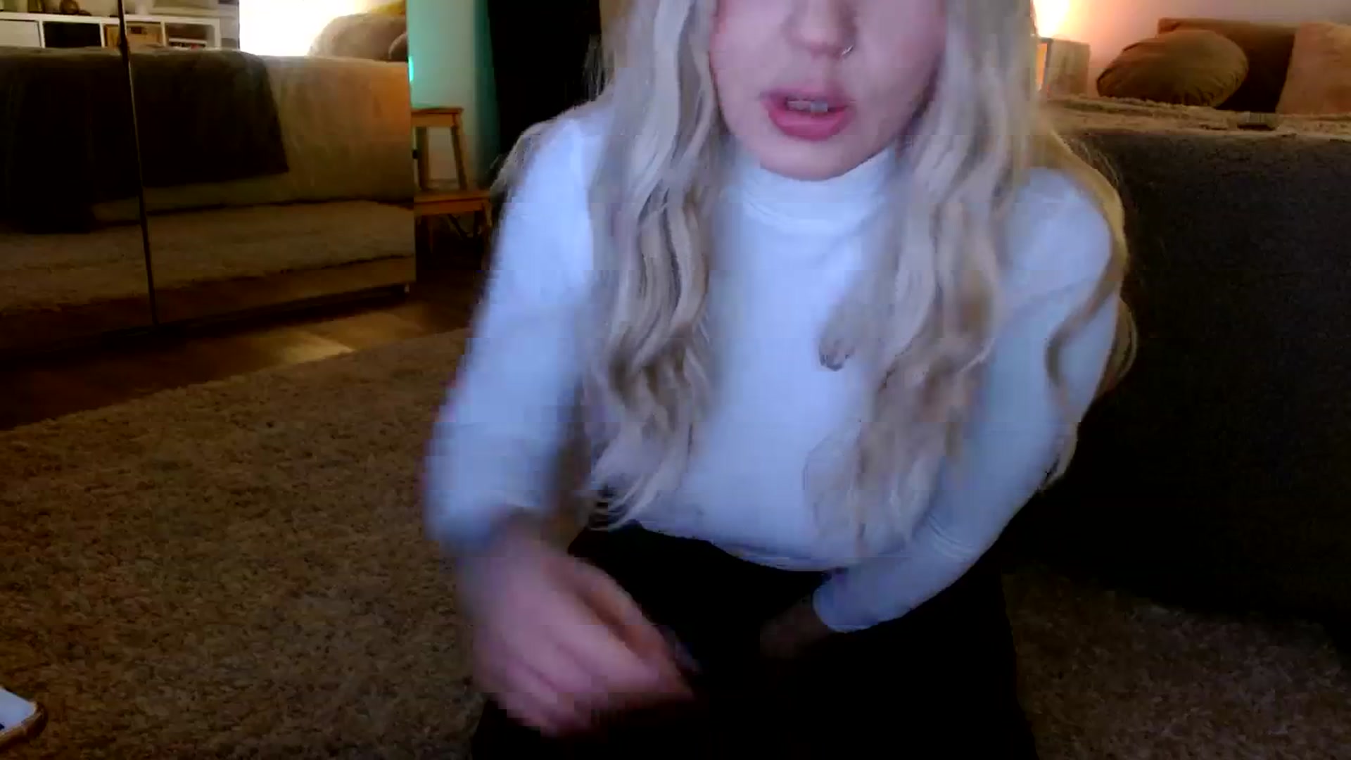 Gallery image thumbnail from AgentRabbit's myfreecams stream on, 02/10/2024, 13:01 image 3 of 20