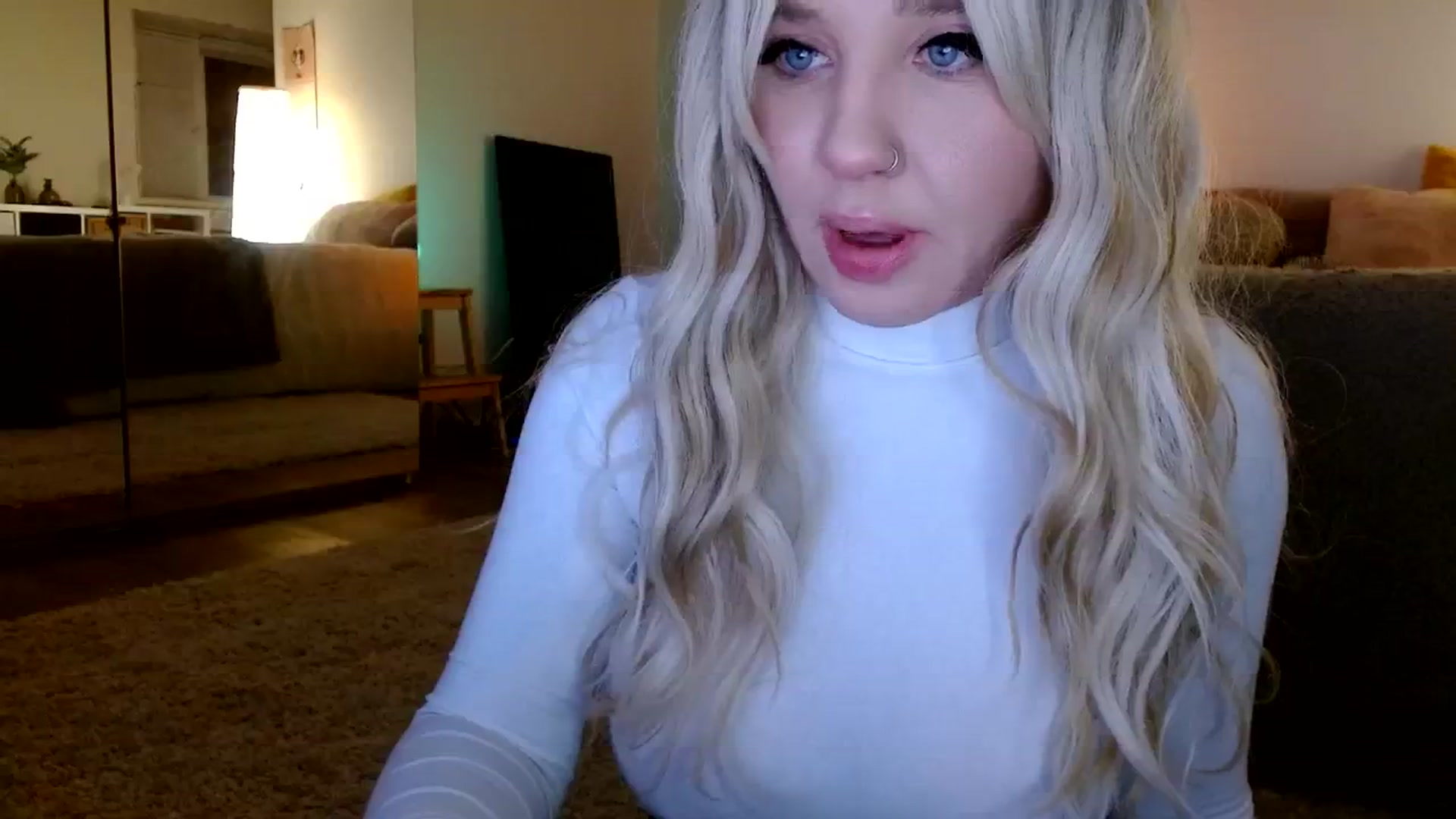 Gallery image thumbnail from AgentRabbit's myfreecams stream on, 02/10/2024, 13:01 image 11 of 20