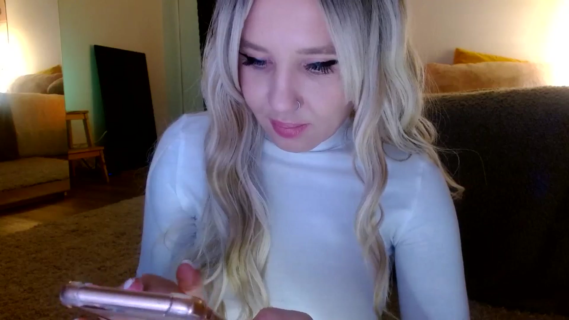 Gallery image thumbnail from AgentRabbit's myfreecams stream on, 02/10/2024, 16:25 image 4 of 20