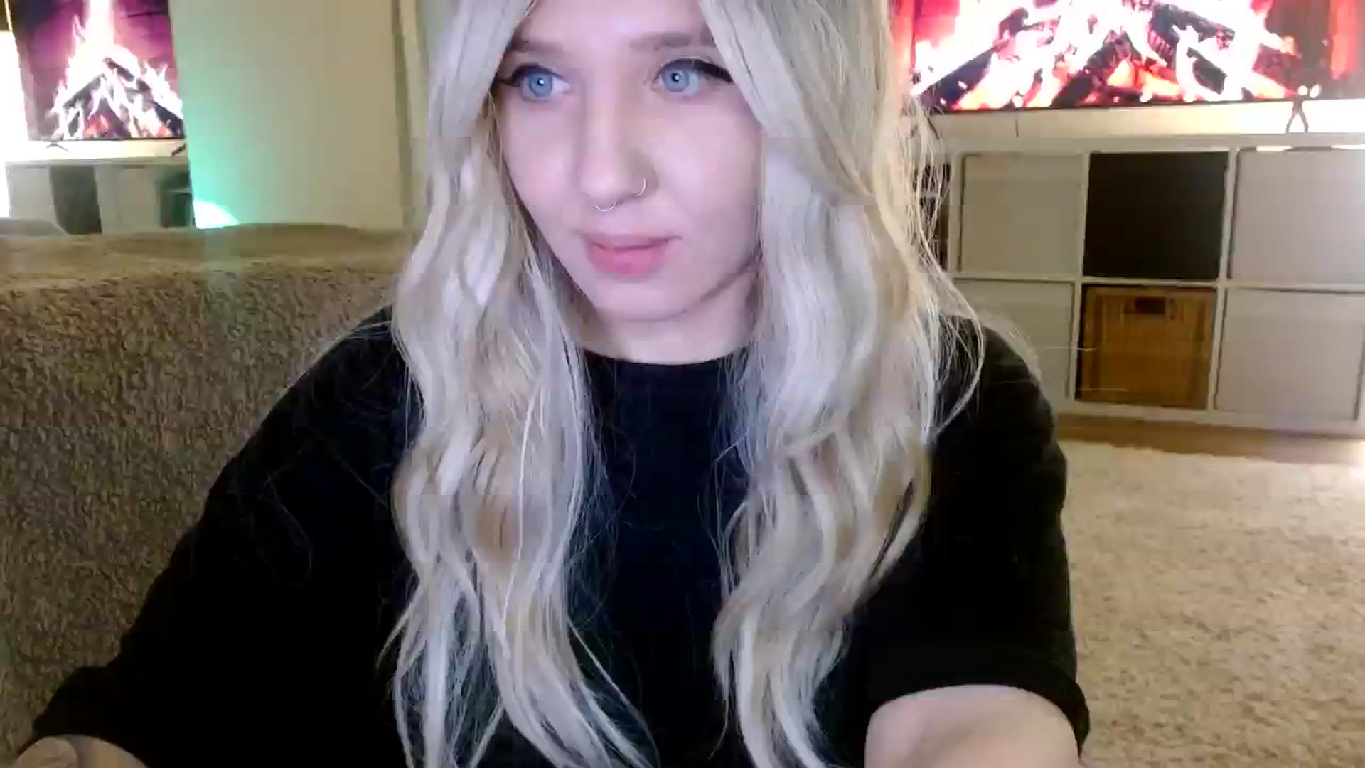 Gallery image thumbnail from AgentRabbit's myfreecams stream on, 02/13/2024, 15:24 image 14 of 20
