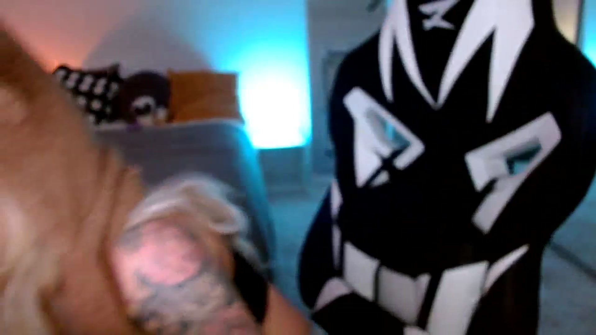 Gallery image thumbnail from AgentRabbit's myfreecams stream on, 03/13/2024, 16:26 image 11 of 20
