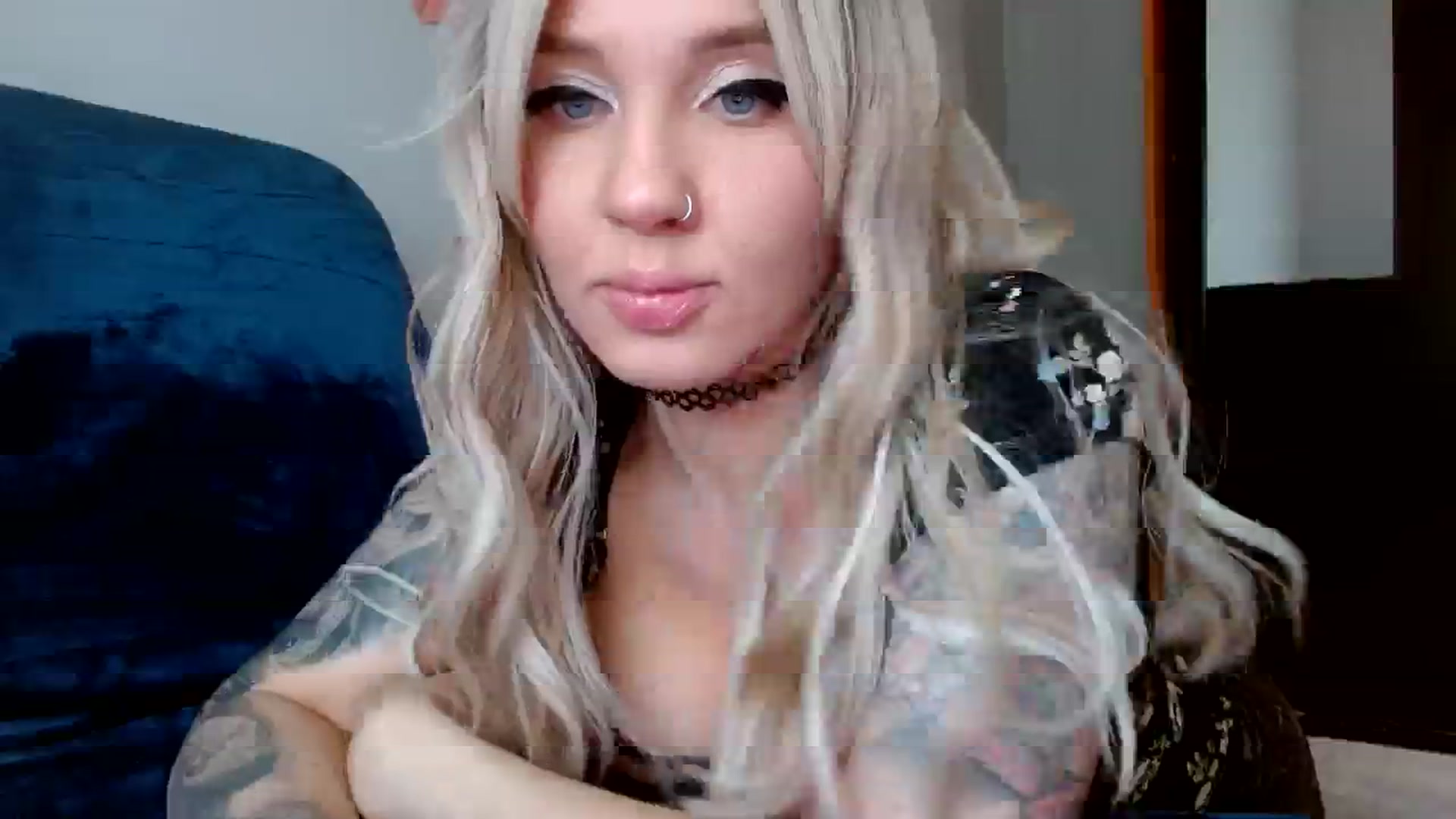 Gallery image thumbnail from AgentRabbit's myfreecams stream on, 04/13/2024, 12:18 image 9 of 20