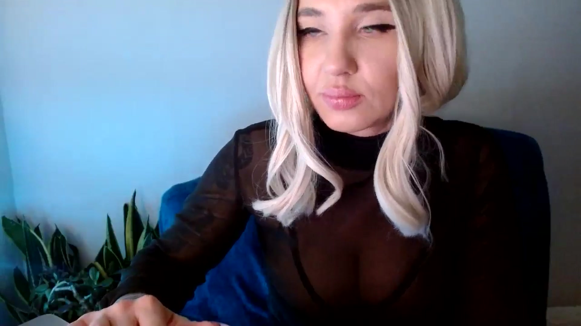 Gallery image thumbnail from AgentRabbit's myfreecams stream on, 04/19/2024, 22:04 image 7 of 20