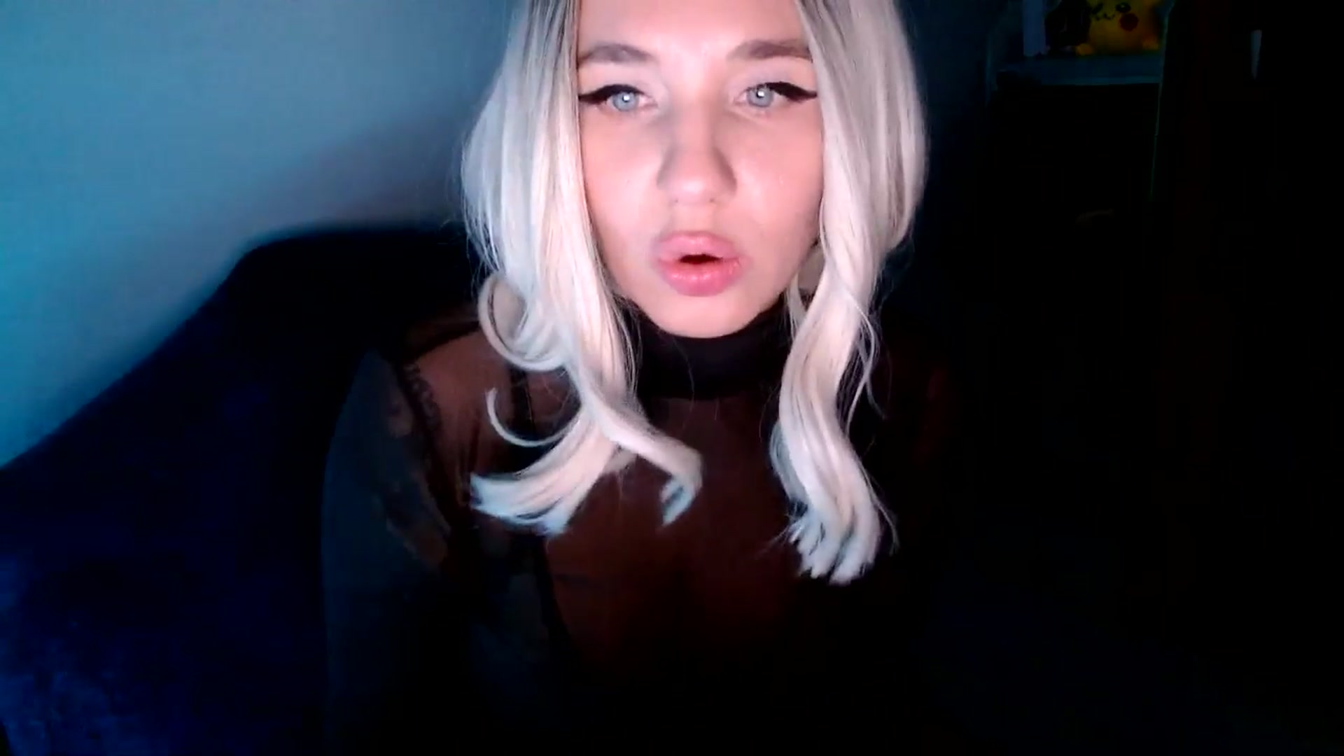 Gallery image thumbnail from AgentRabbit's myfreecams stream on, 04/19/2024, 22:04 image 18 of 20