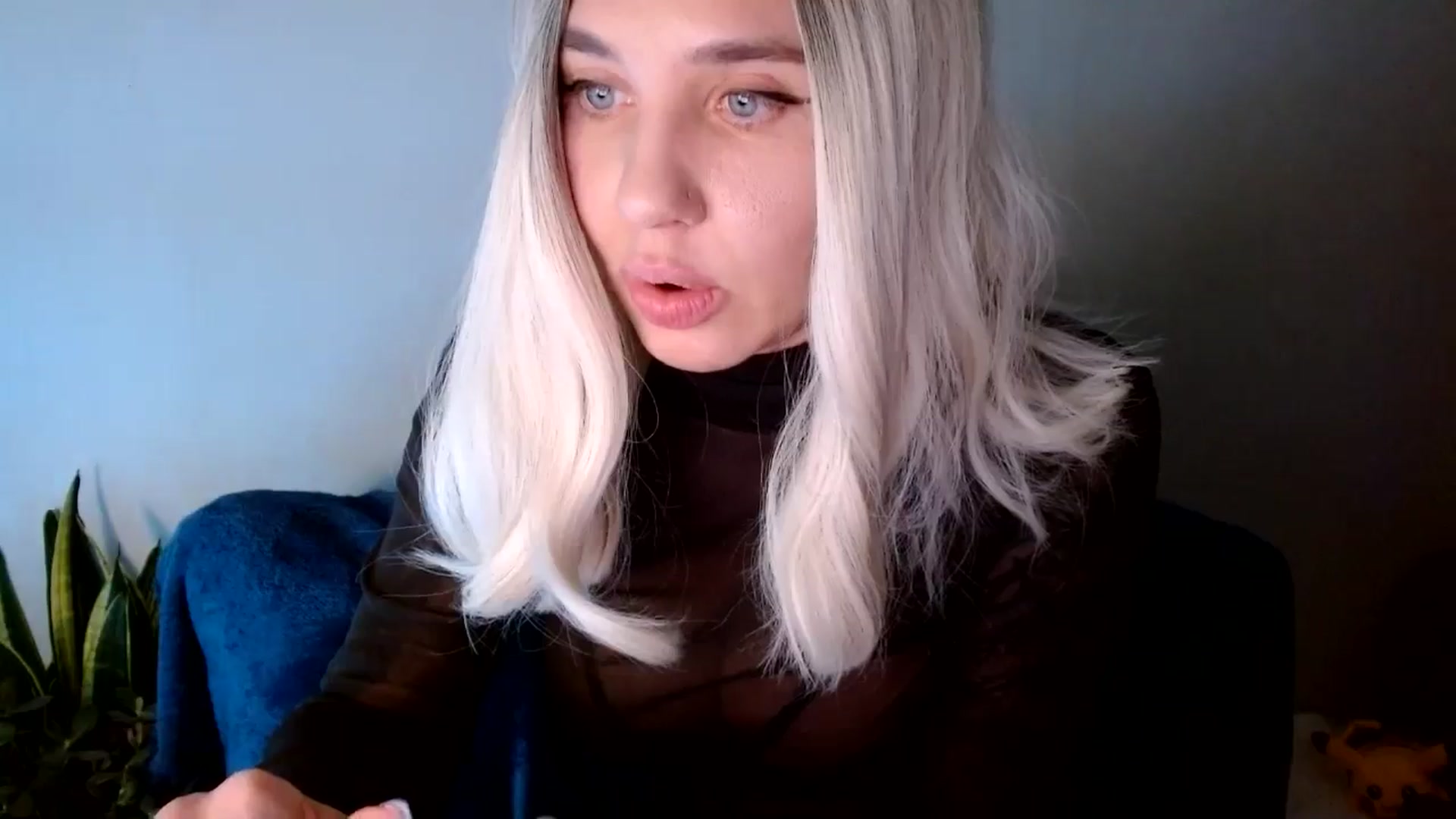 Gallery image thumbnail from AgentRabbit's myfreecams stream on, 04/20/2024, 19:12 image 8 of 20