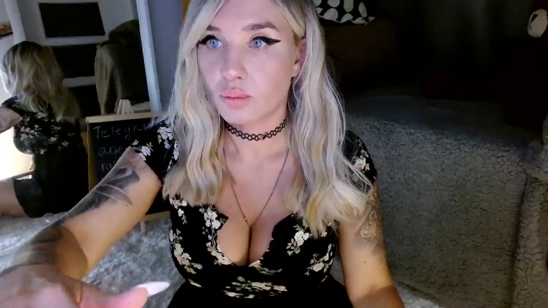Gallery image thumbnail from AgentRabbit's myfreecams stream on, 07/09/2024, 18:01 image 2 of 20