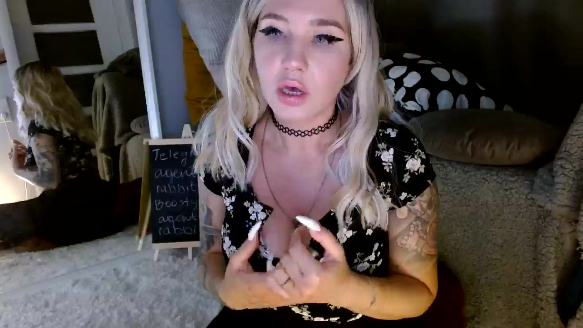 Gallery image thumbnail from AgentRabbit's myfreecams stream on, 07/09/2024, 19:43 image 10 of 20