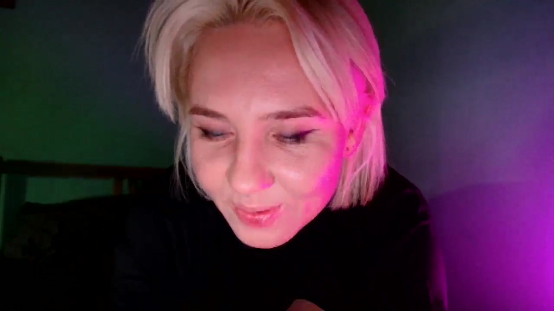 Gallery image thumbnail from AgentRabbit's myfreecams stream on, 07/17/2024, 20:21 image 16 of 20