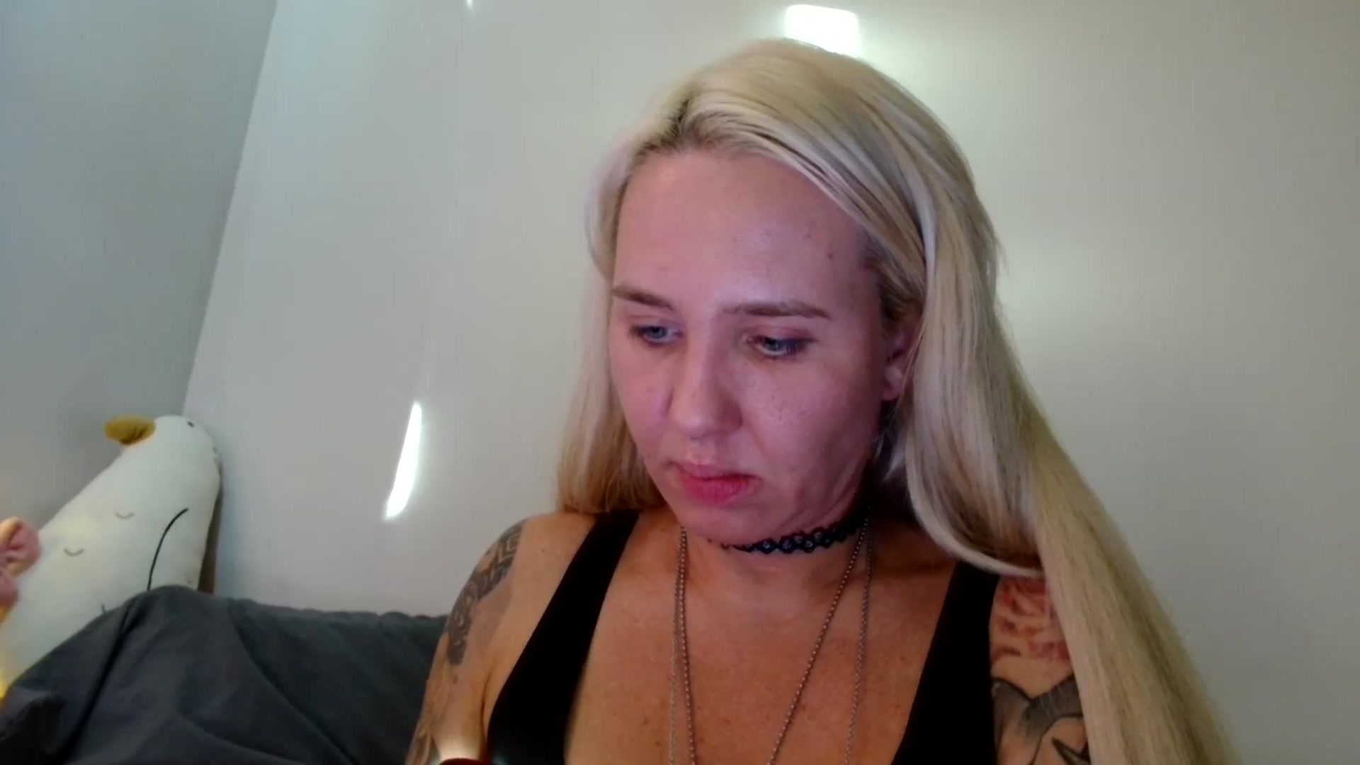 Gallery image thumbnail from AgentRabbit's myfreecams stream on, 07/28/2024, 16:07 image 15 of 20