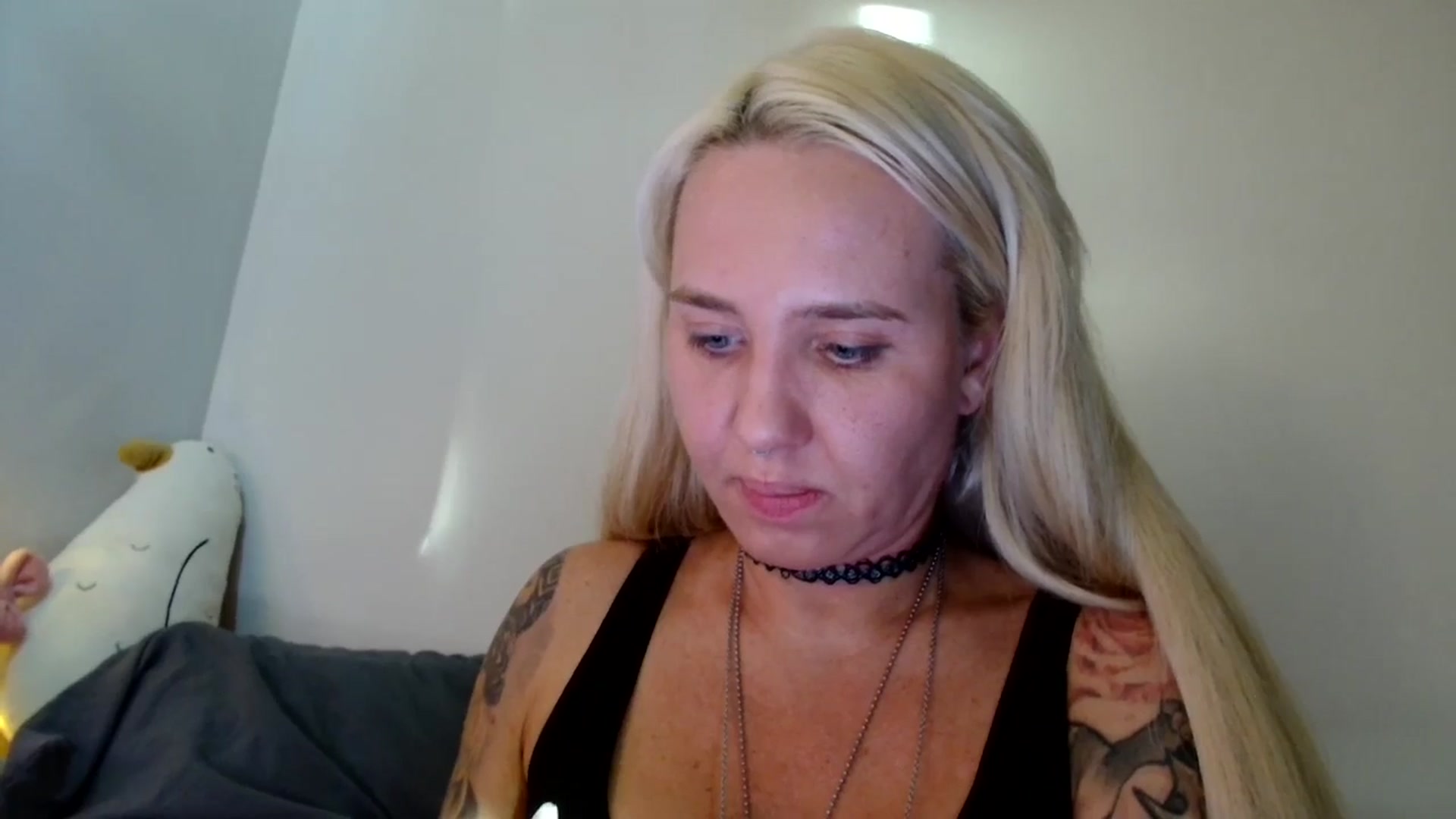 Gallery image thumbnail from AgentRabbit's myfreecams stream on, 07/28/2024, 16:07 image 13 of 20