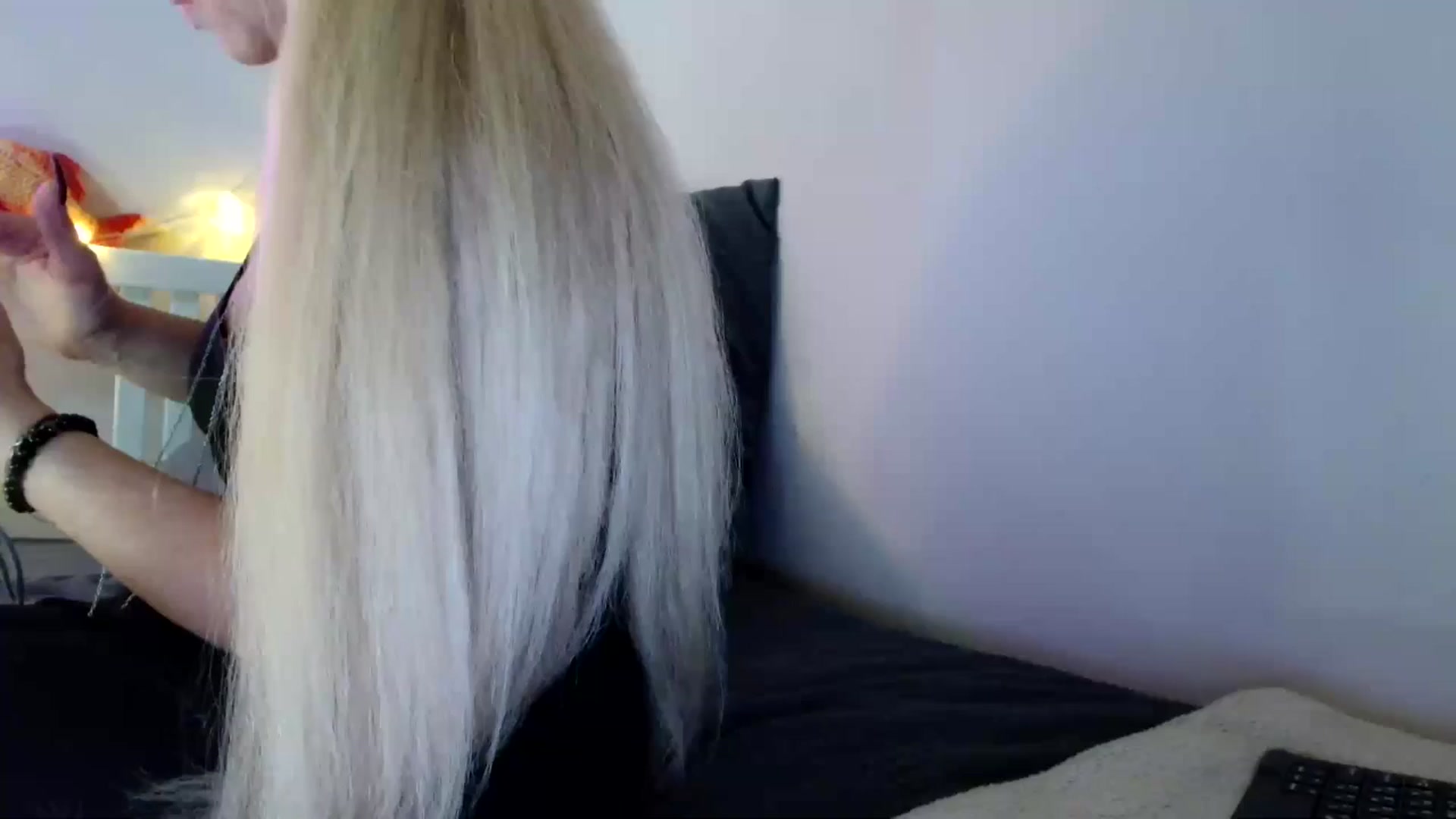 Gallery image thumbnail from AgentRabbit's myfreecams stream on, 07/28/2024, 16:07 image 2 of 20