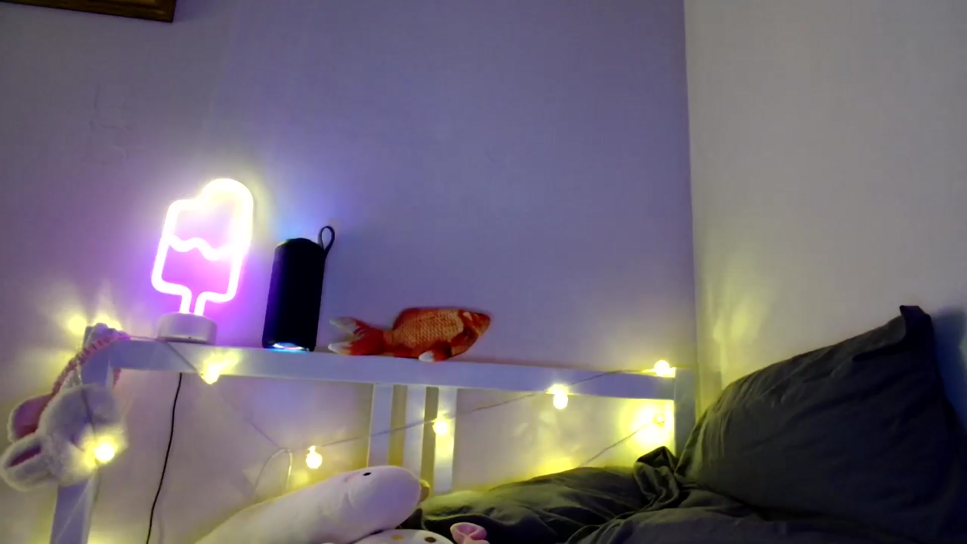 Gallery image thumbnail from AgentRabbit's myfreecams stream on, 07/28/2024, 20:17 image 18 of 20