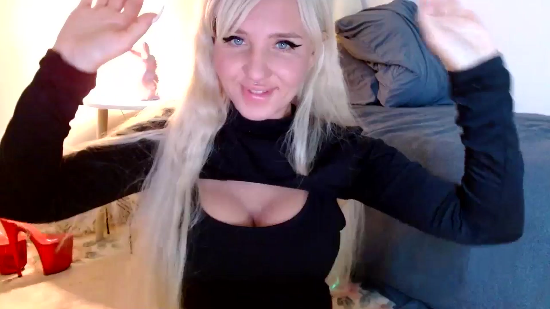 Gallery image thumbnail from AgentRabbit's myfreecams stream on, 08/01/2024, 09:41 image 12 of 20