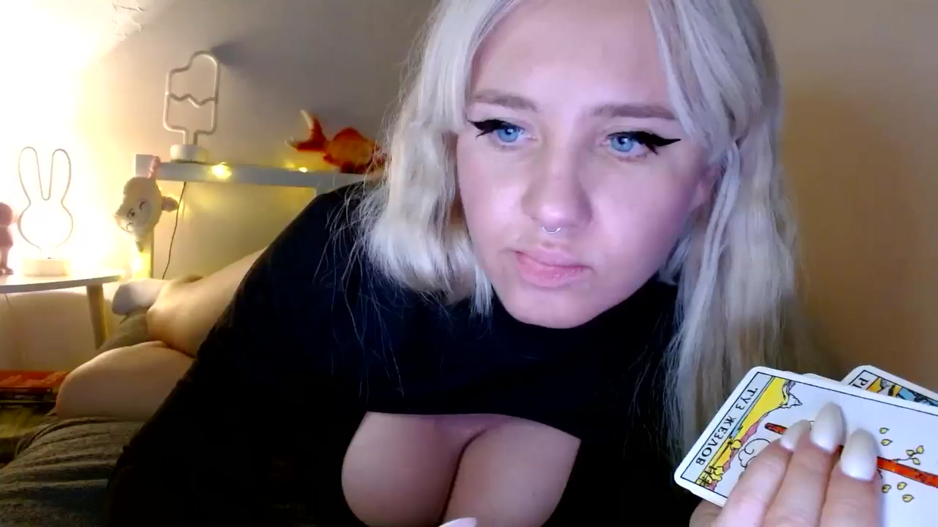 Gallery image thumbnail from AgentRabbit's myfreecams stream on, 08/01/2024, 11:03 image 1 of 20
