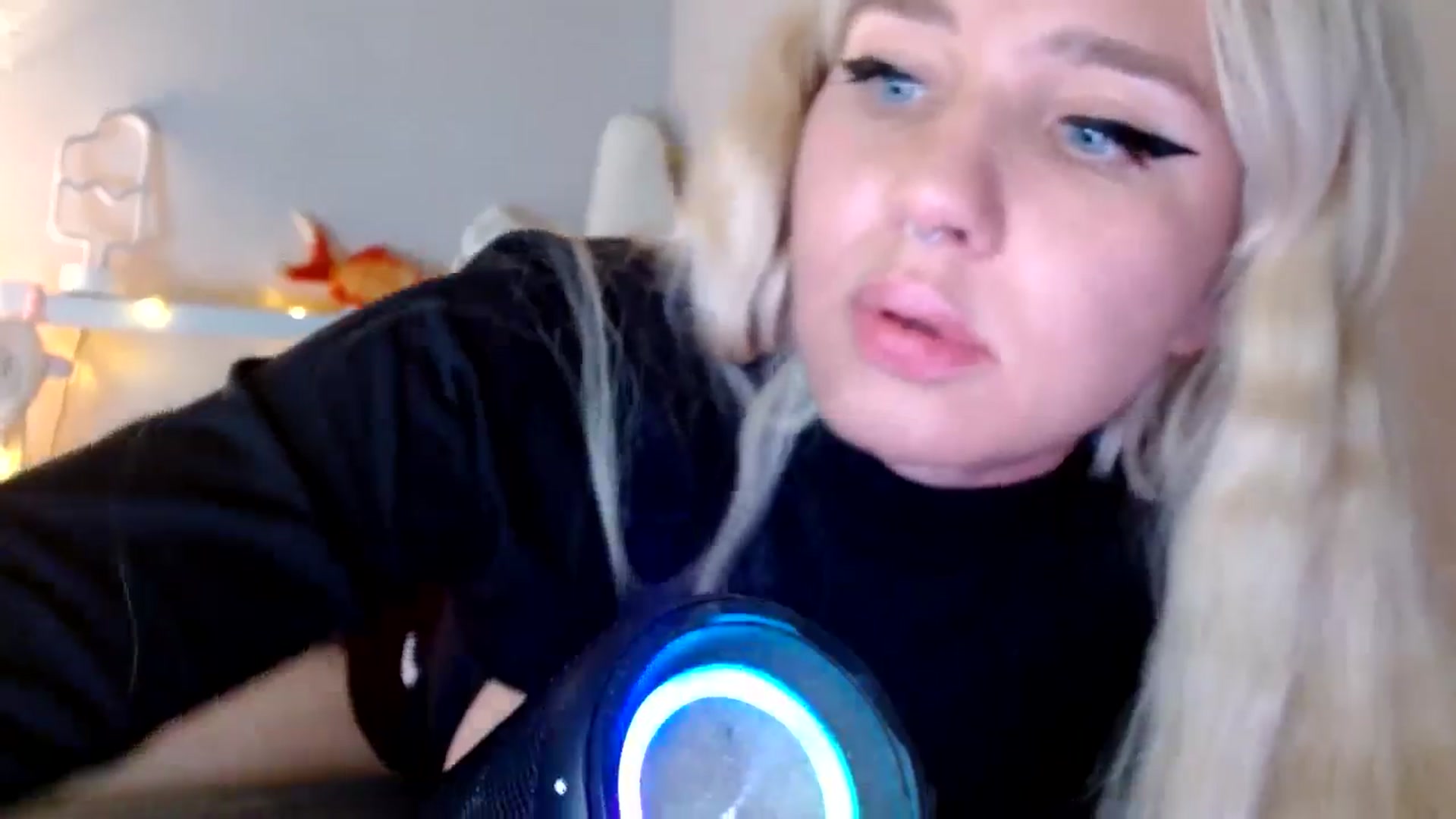 Gallery image thumbnail from AgentRabbit's myfreecams stream on, 08/01/2024, 12:10 image 2 of 20