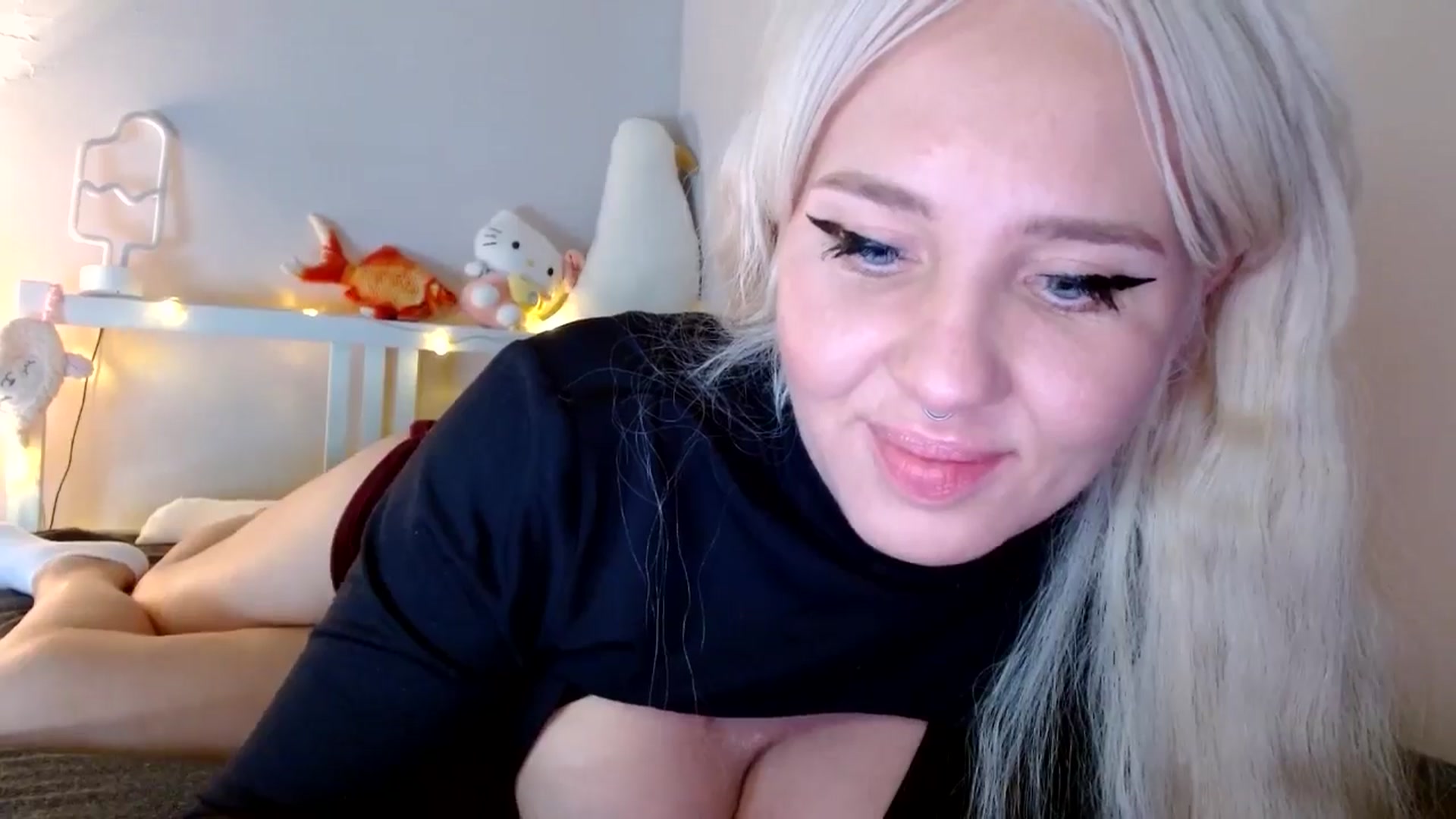 Gallery image thumbnail from AgentRabbit's myfreecams stream on, 08/01/2024, 12:10 image 14 of 20