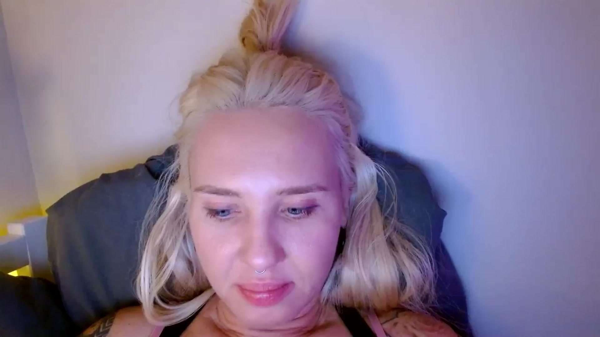 Gallery image thumbnail from AgentRabbit's myfreecams stream on, 08/05/2024, 24:08 image 7 of 20