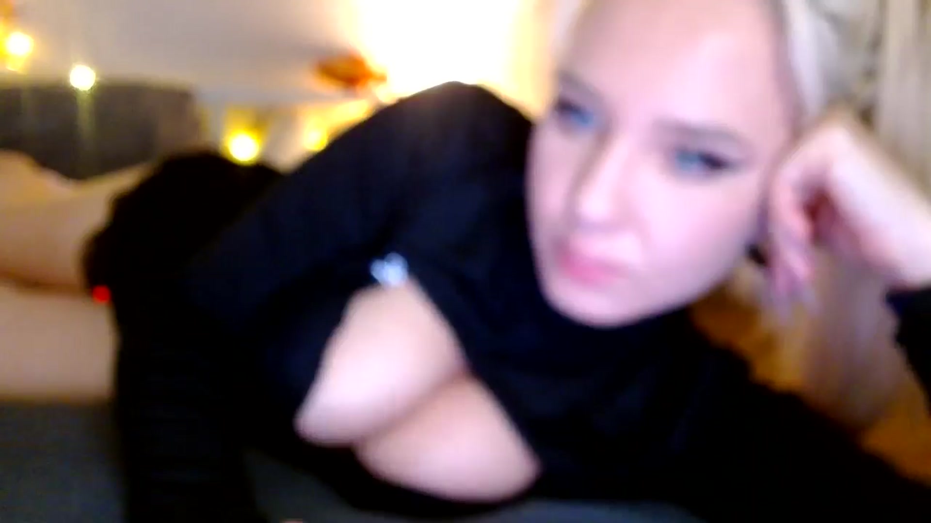 Gallery image thumbnail from AgentRabbit's myfreecams stream on, 08/20/2024, 11:10 image 4 of 20