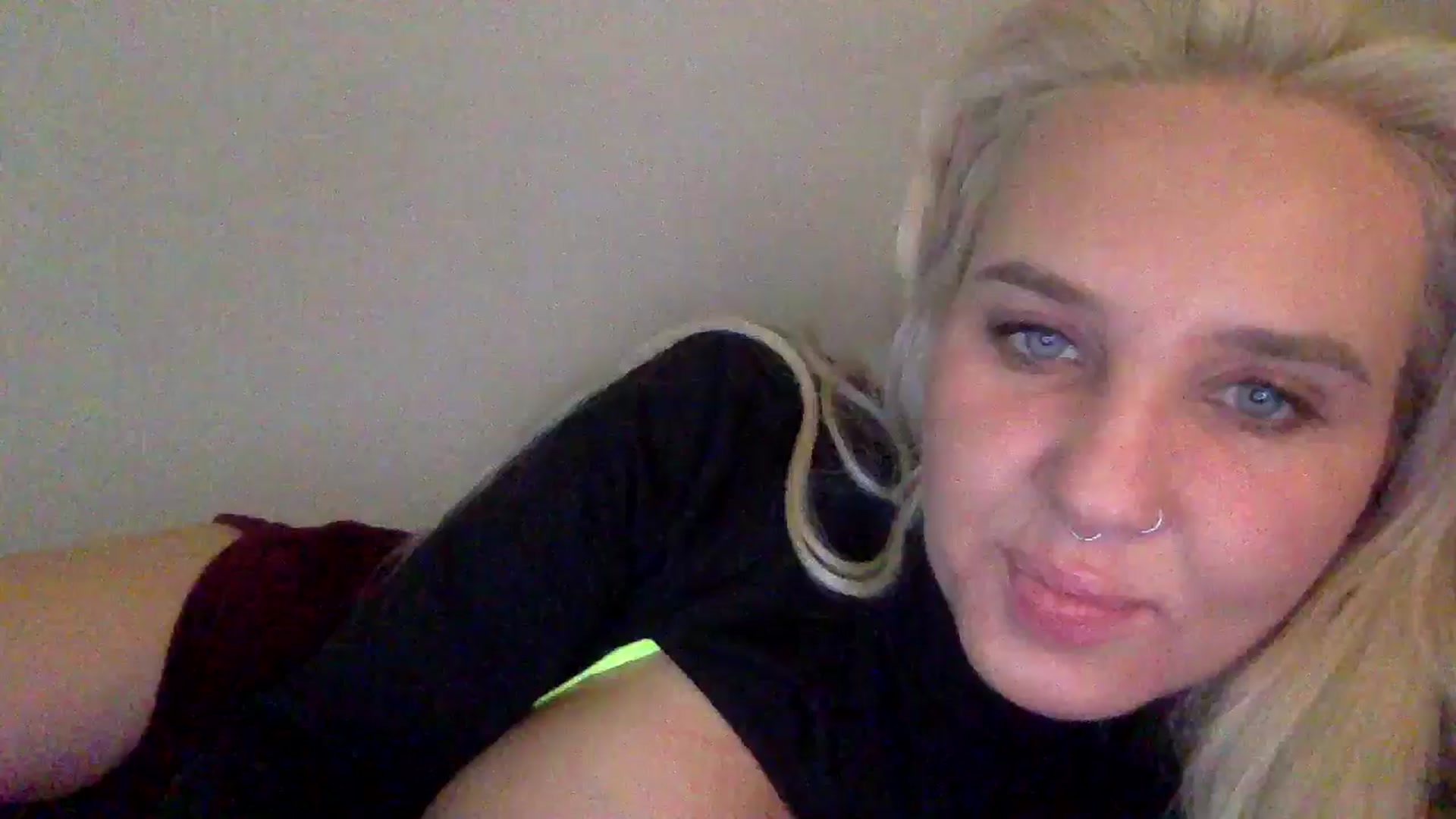 Gallery image thumbnail from AgentRabbit's myfreecams stream on, 09/01/2024, 13:47 image 5 of 20