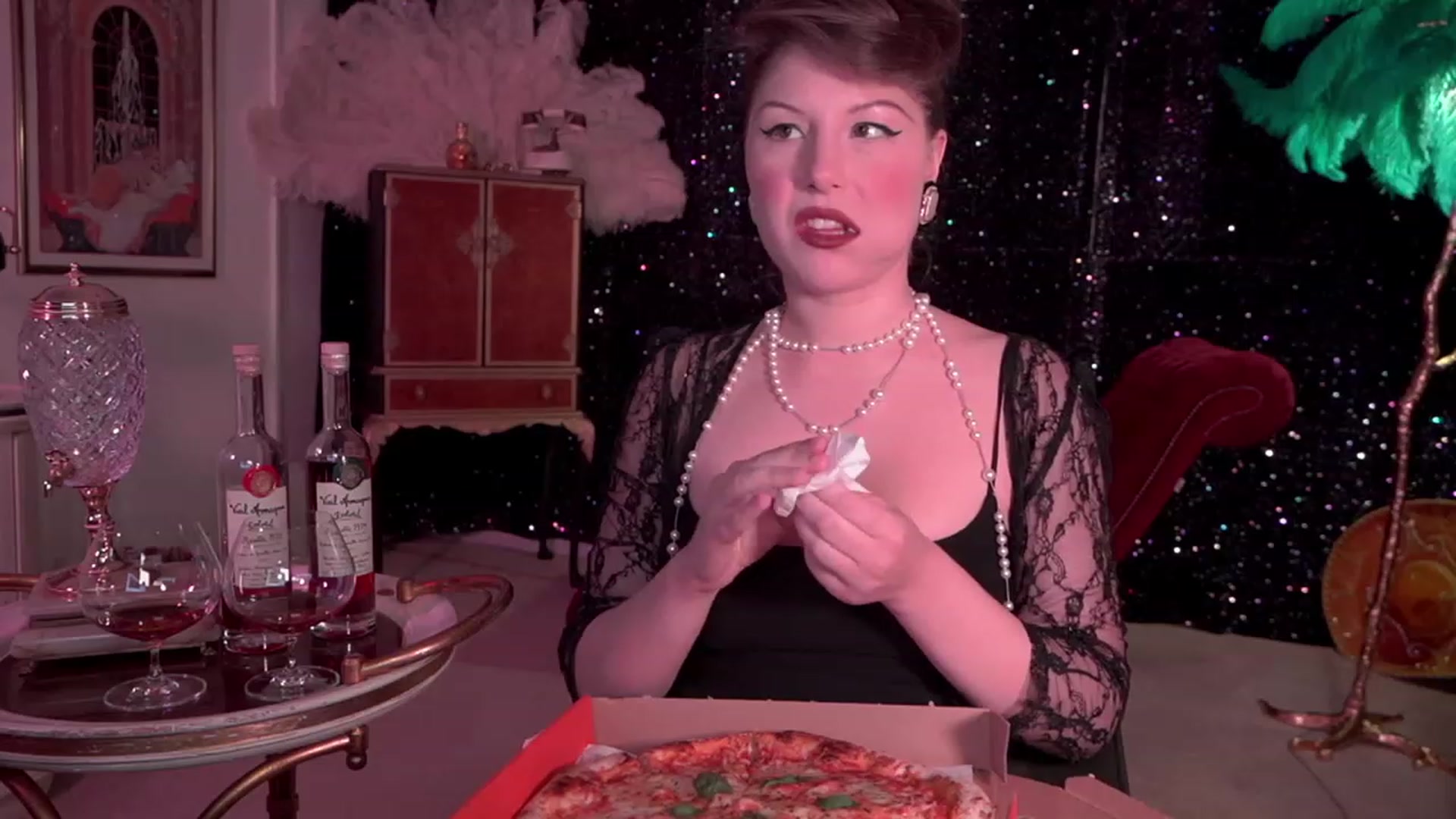 Gallery image thumbnail from AgentTease's myfreecams stream on, 12/03/2022, 03:13 image 5 of 20