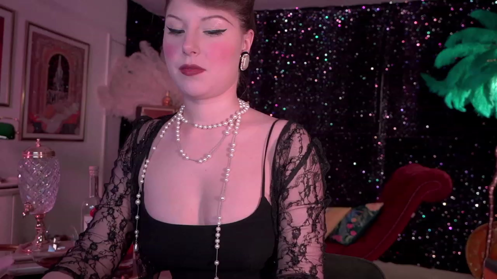Gallery image thumbnail from AgentTease's myfreecams stream on, 12/03/2022, 03:13 image 9 of 20