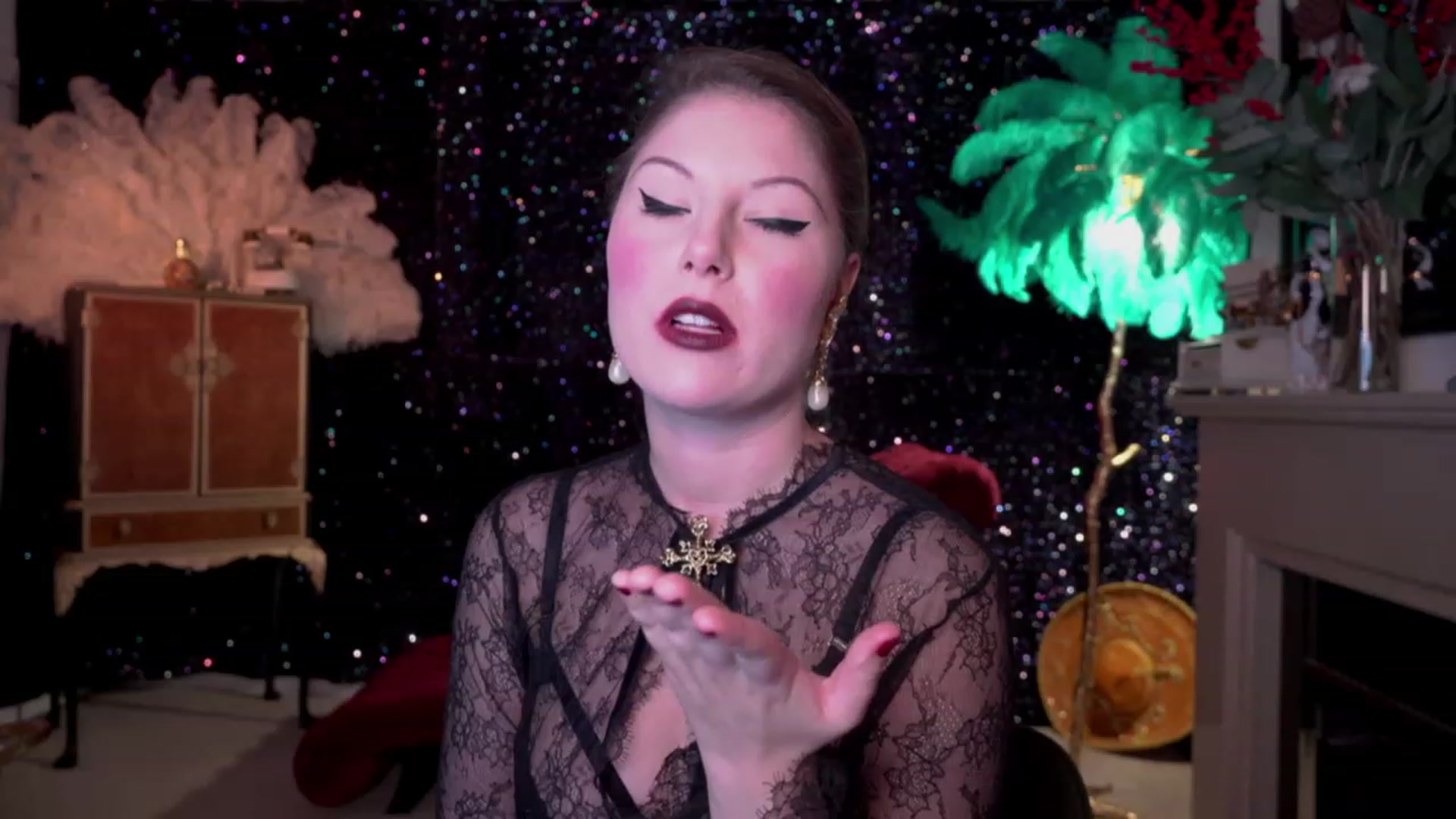 Gallery image thumbnail from AgentTease's myfreecams stream on, 12/04/2022, 03:39 image 2 of 20