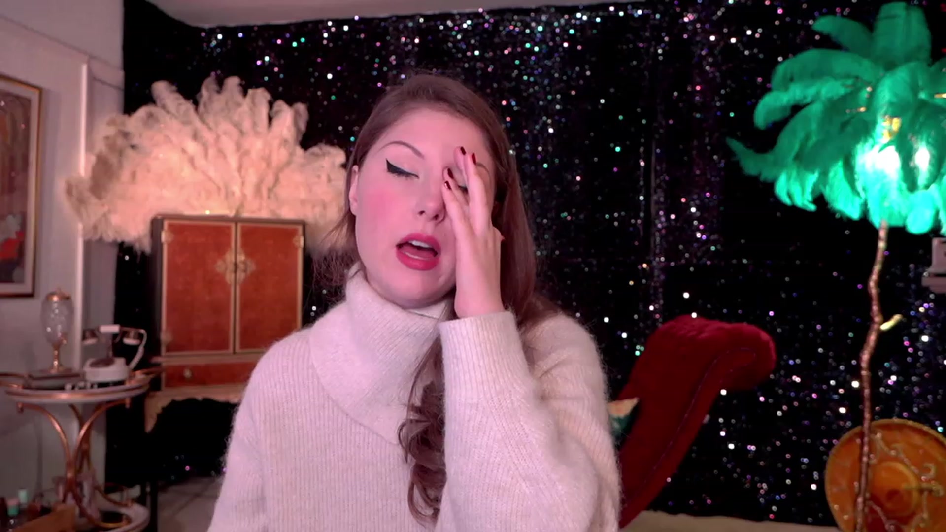 Gallery image thumbnail from AgentTease's myfreecams stream on, 12/13/2022, 02:44 image 6 of 20